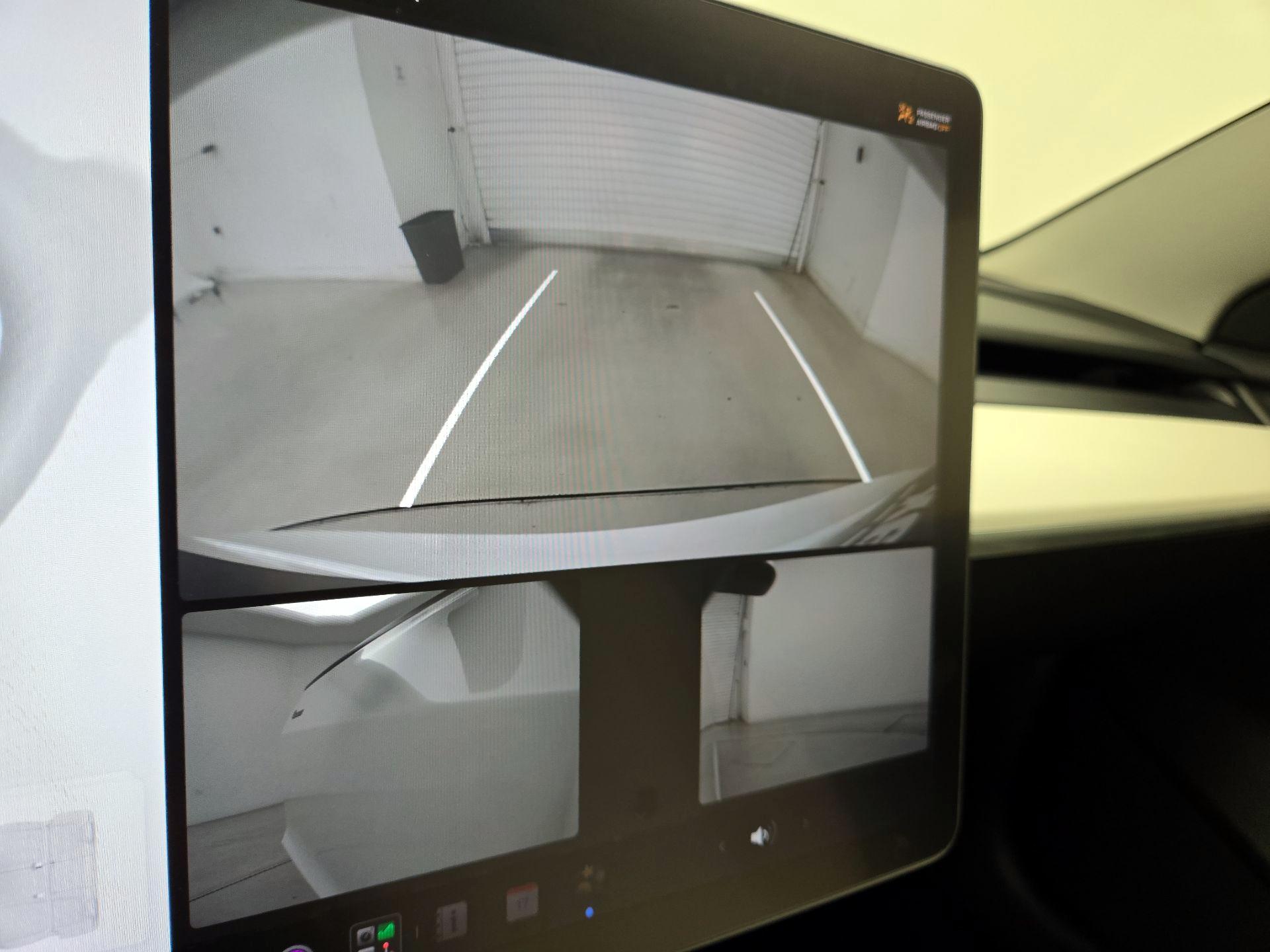 Thumbnail: 2023 Tesla Model 3 - 14