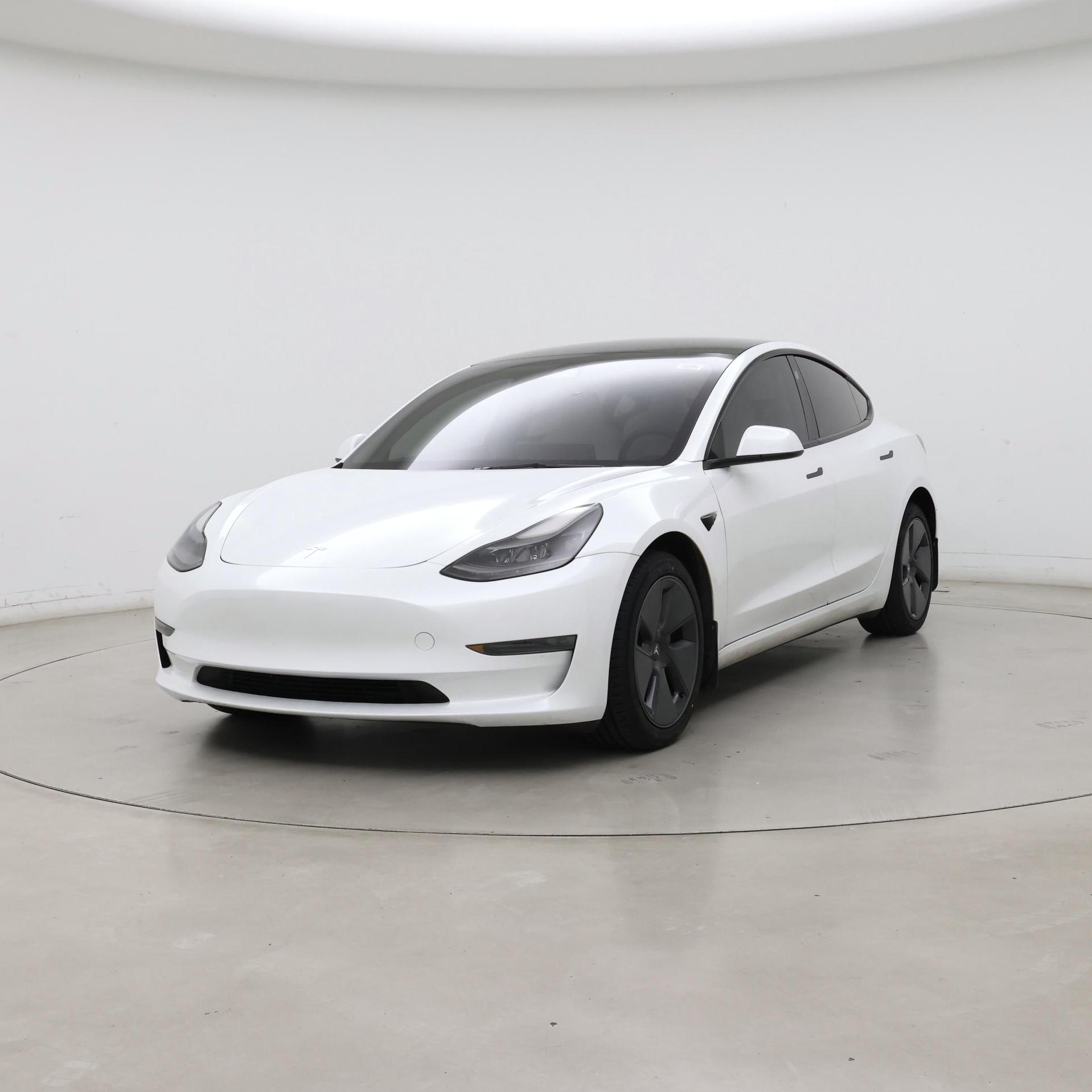 Thumbnail: 2023 Tesla Model 3 - 4