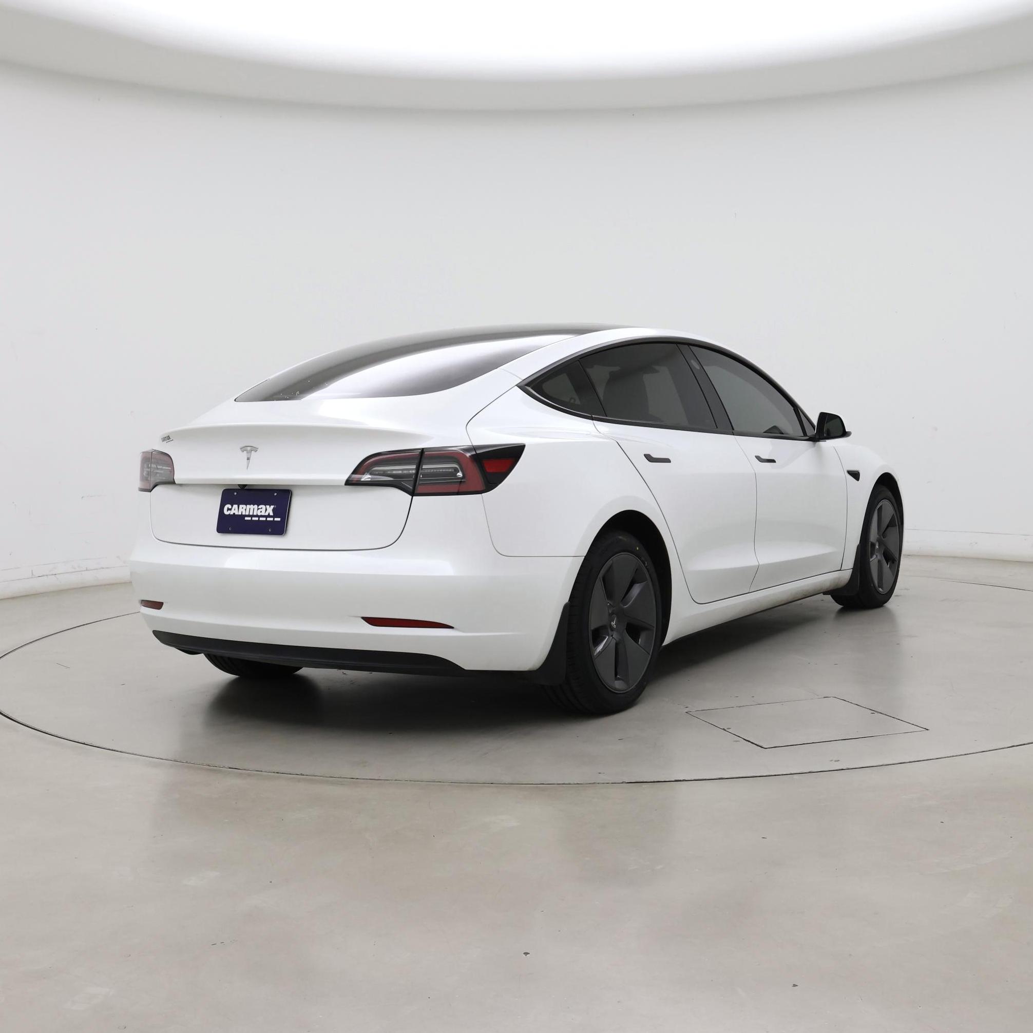Thumbnail: 2023 Tesla Model 3 - 8