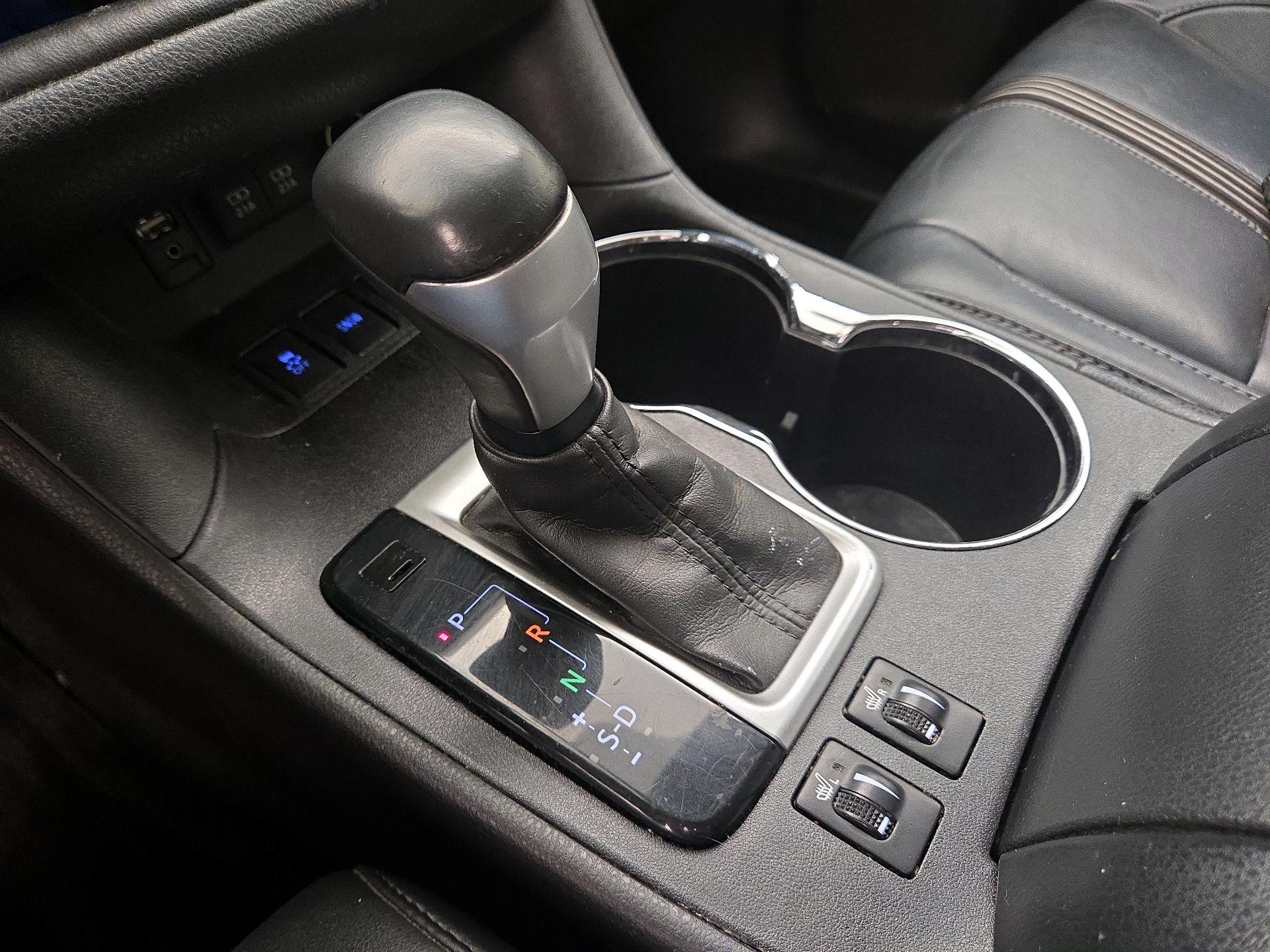 Thumbnail: 2017 Toyota Highlander - 18