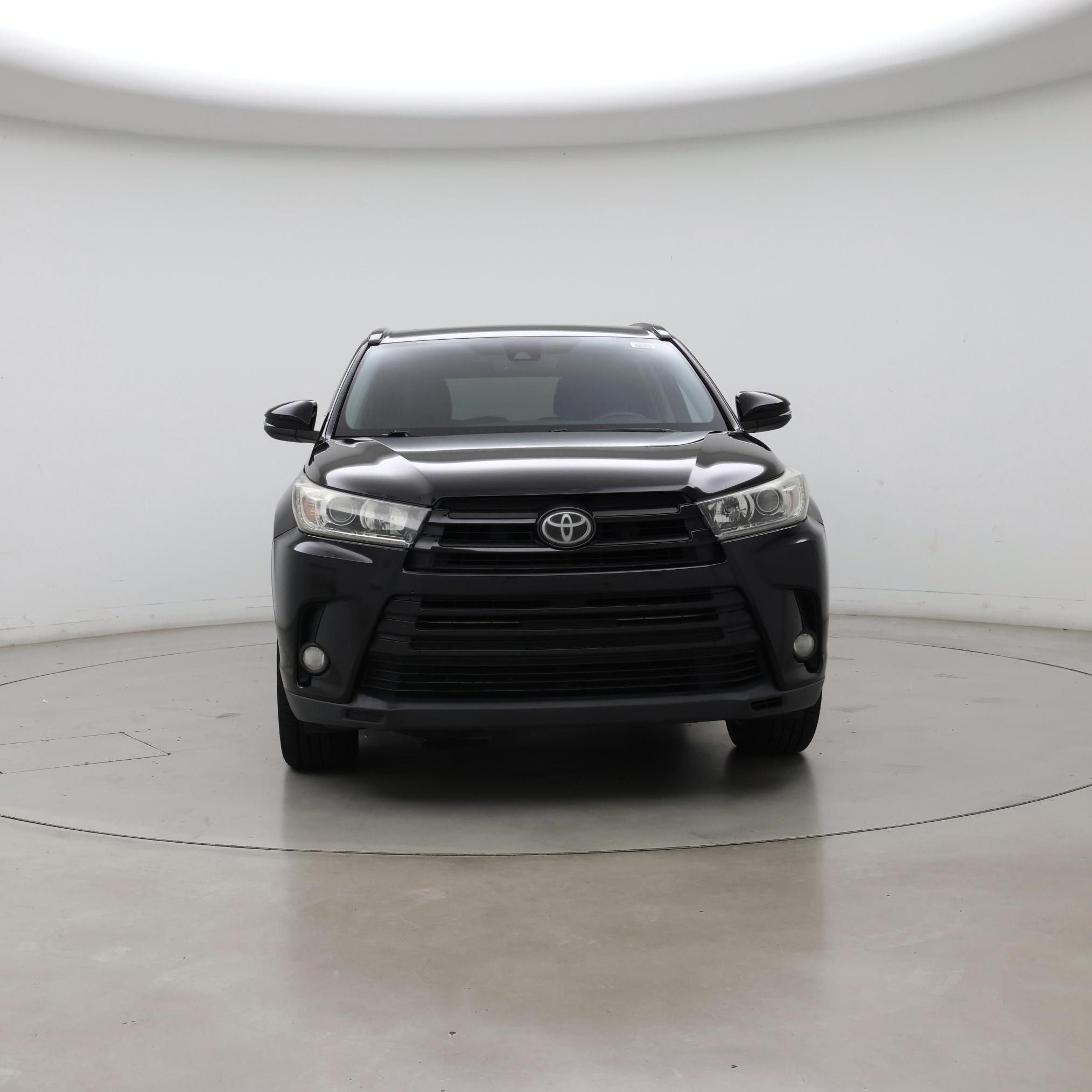 Thumbnail: 2017 Toyota Highlander - 5