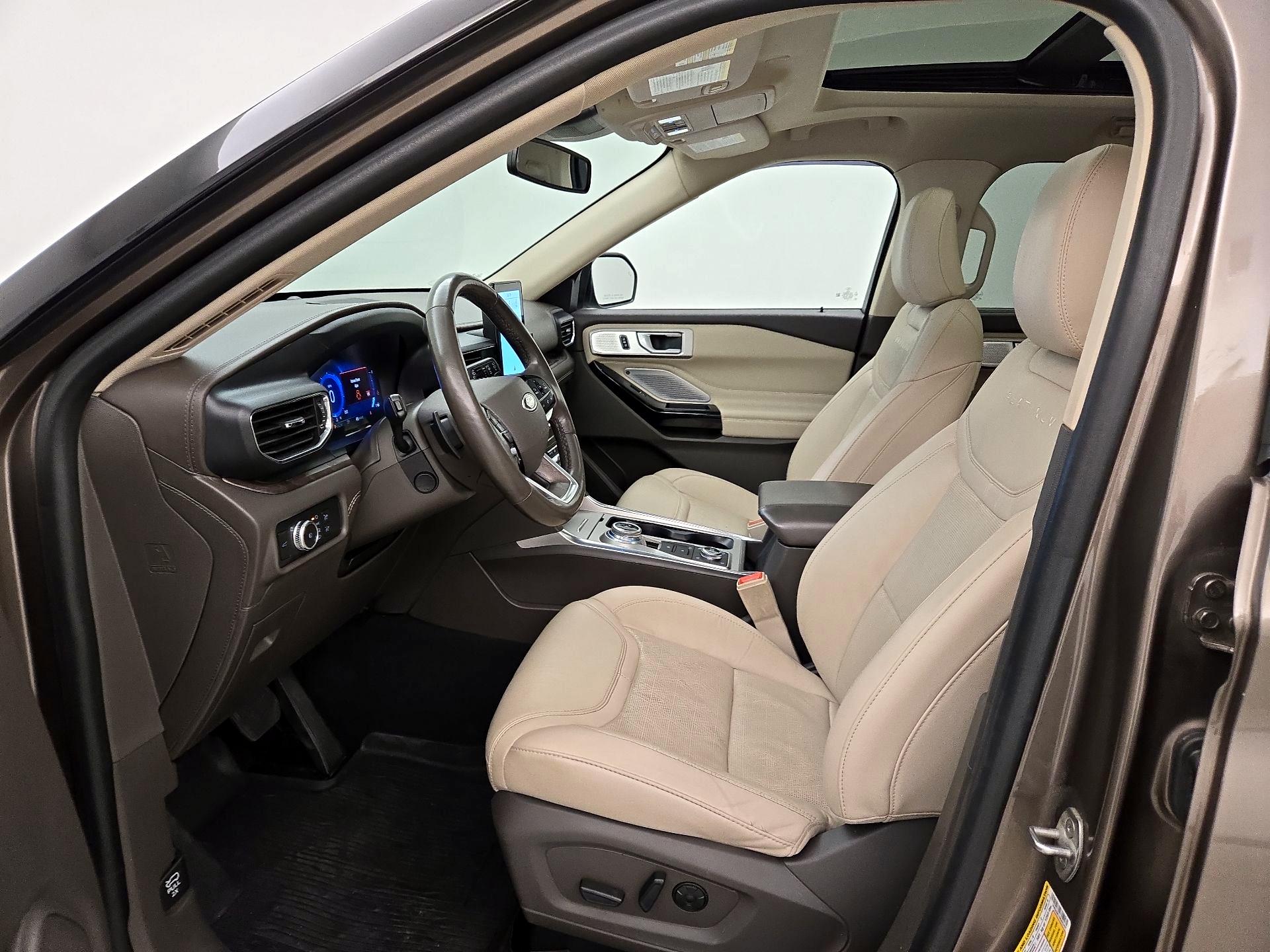 Thumbnail: 2021 Ford Explorer - 11