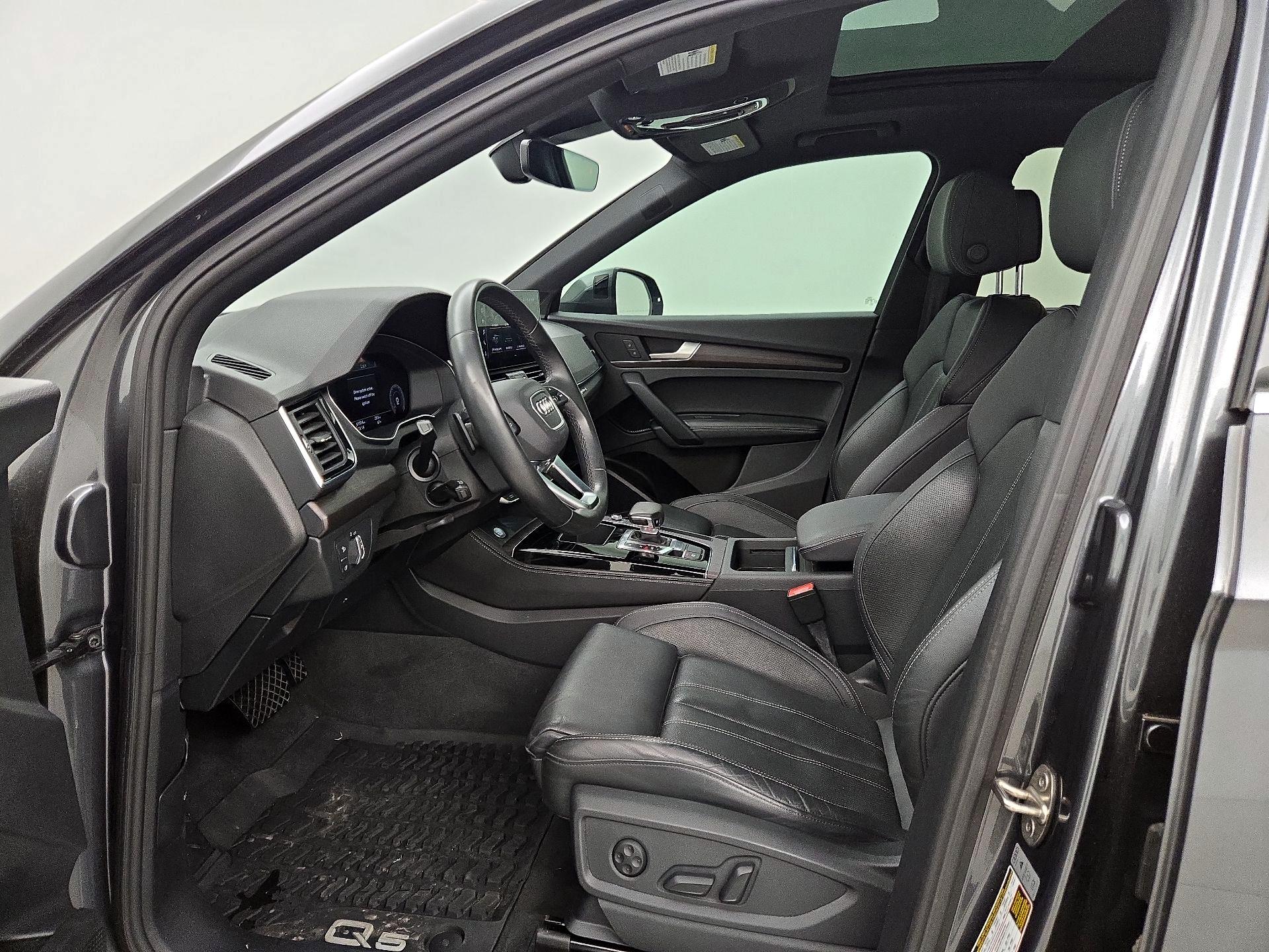 Thumbnail: 2021 Audi Q5 - 11