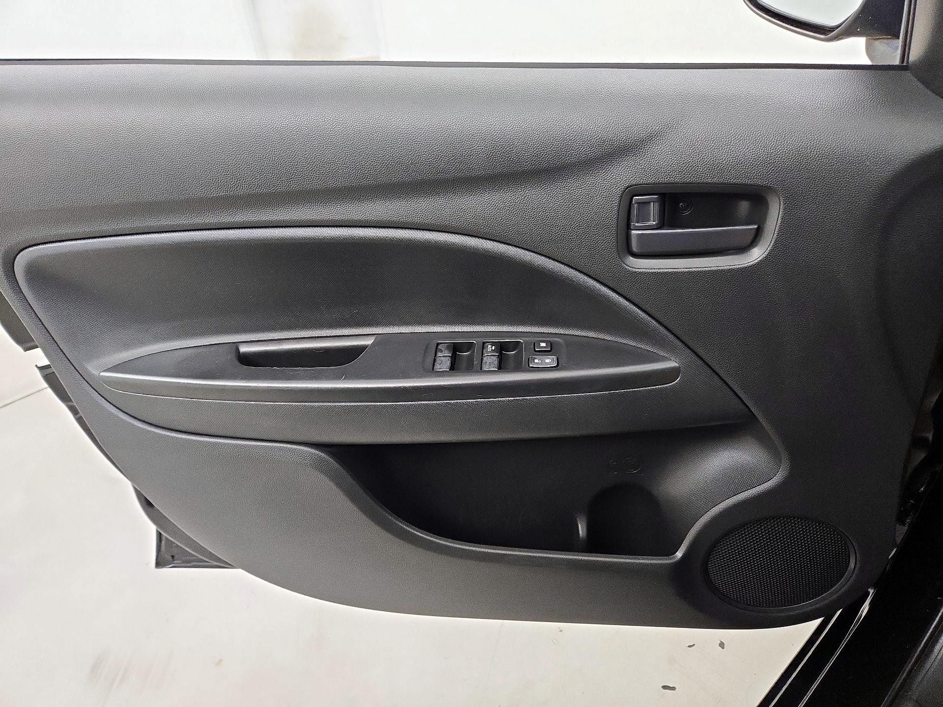 Thumbnail: 2022 Mitsubishi Mirage G4 - 12