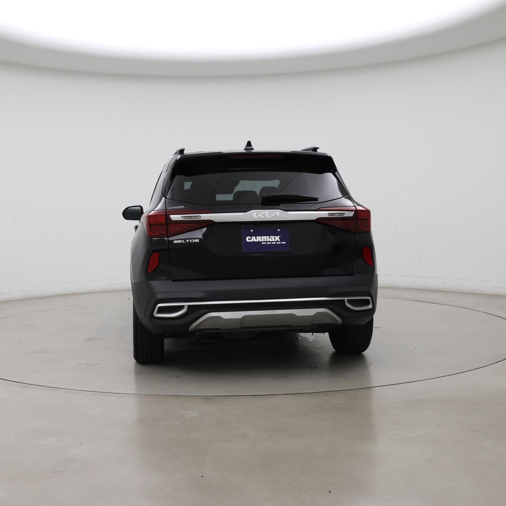 Thumbnail: 2023 Kia Seltos - 6