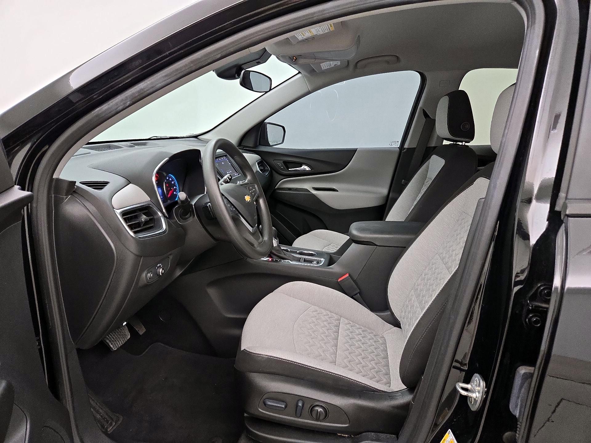 Thumbnail: 2023 Chevrolet Equinox - 11