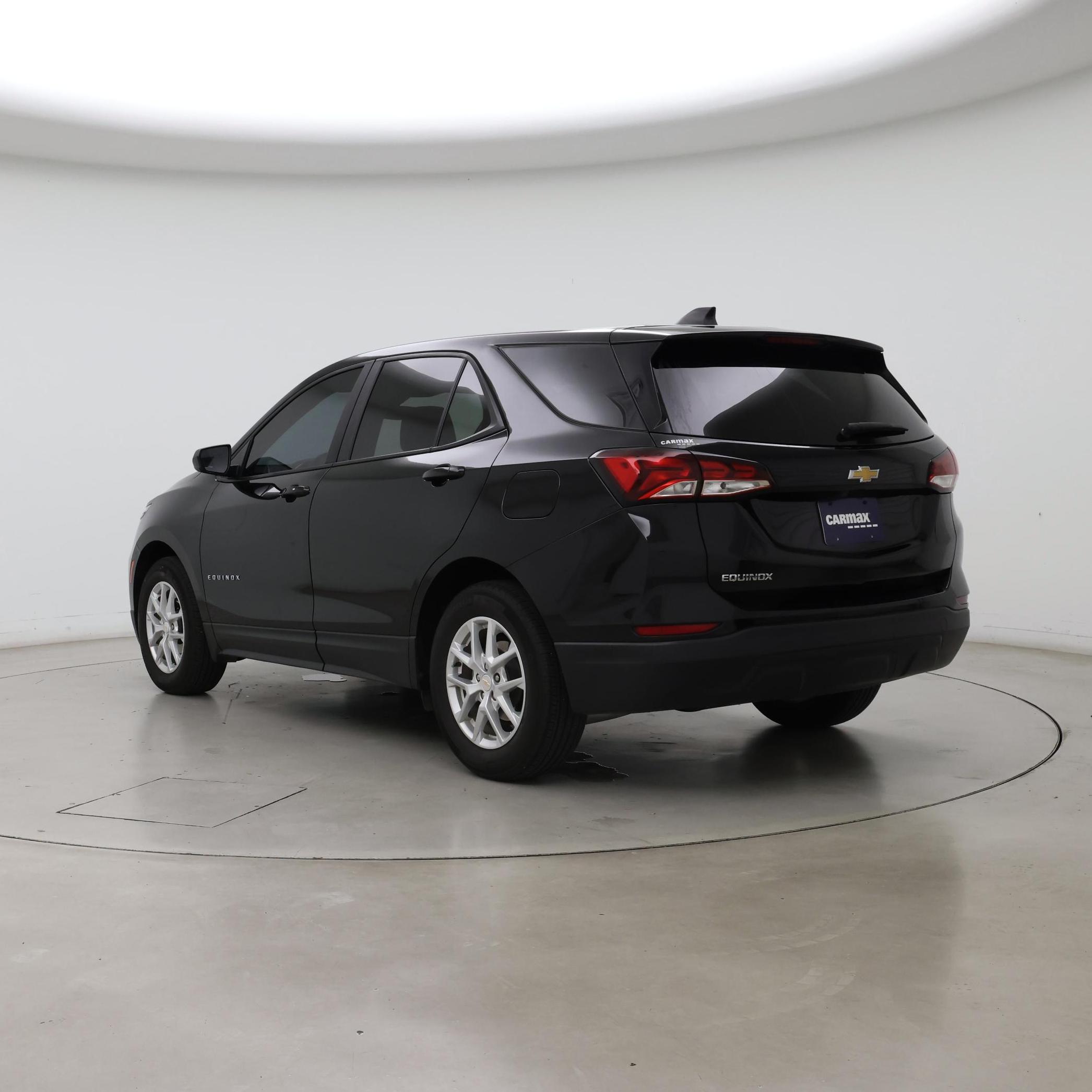Thumbnail: 2023 Chevrolet Equinox - 2