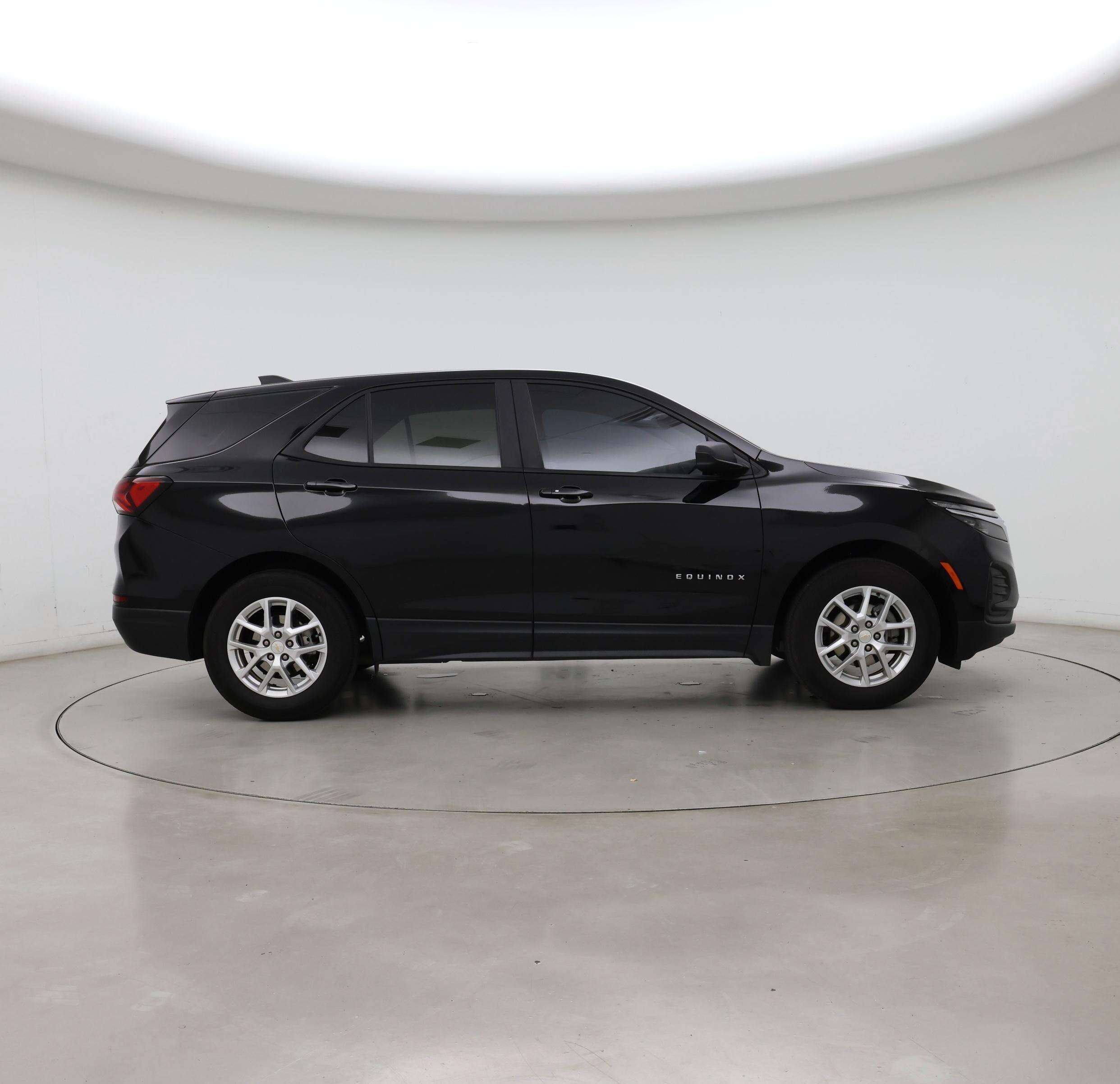 Thumbnail: 2023 Chevrolet Equinox - 7