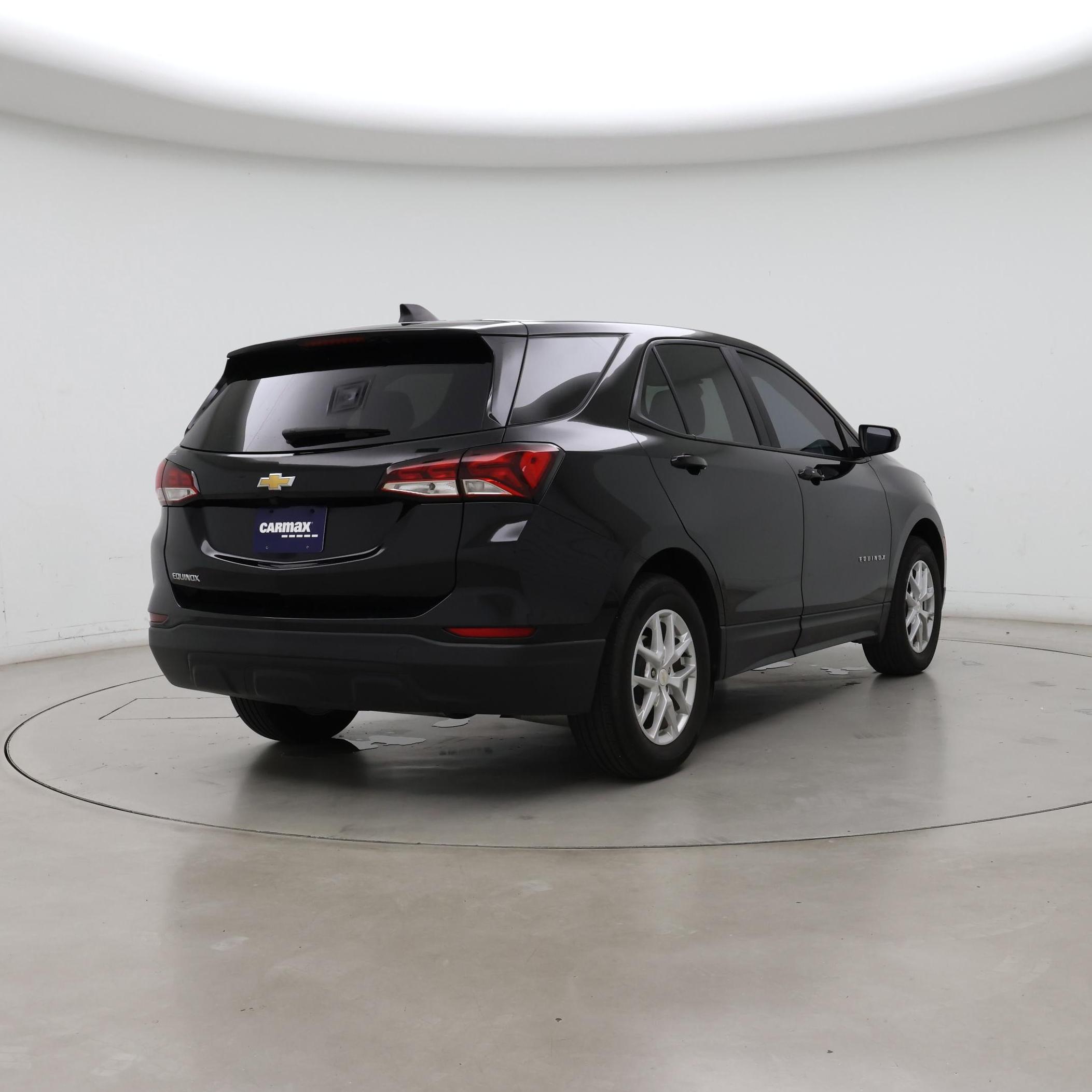 Thumbnail: 2023 Chevrolet Equinox - 8
