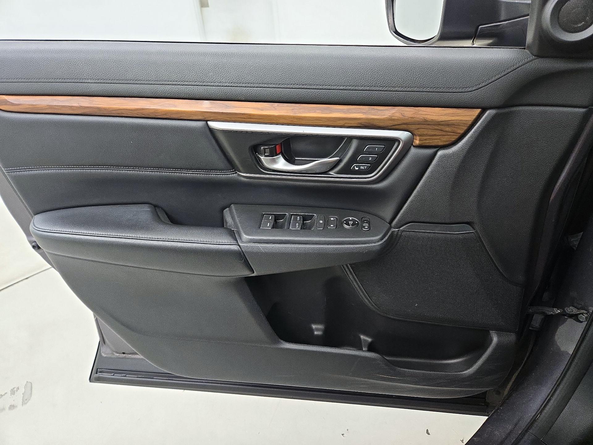 Thumbnail: 2018 Honda CR-V - 12