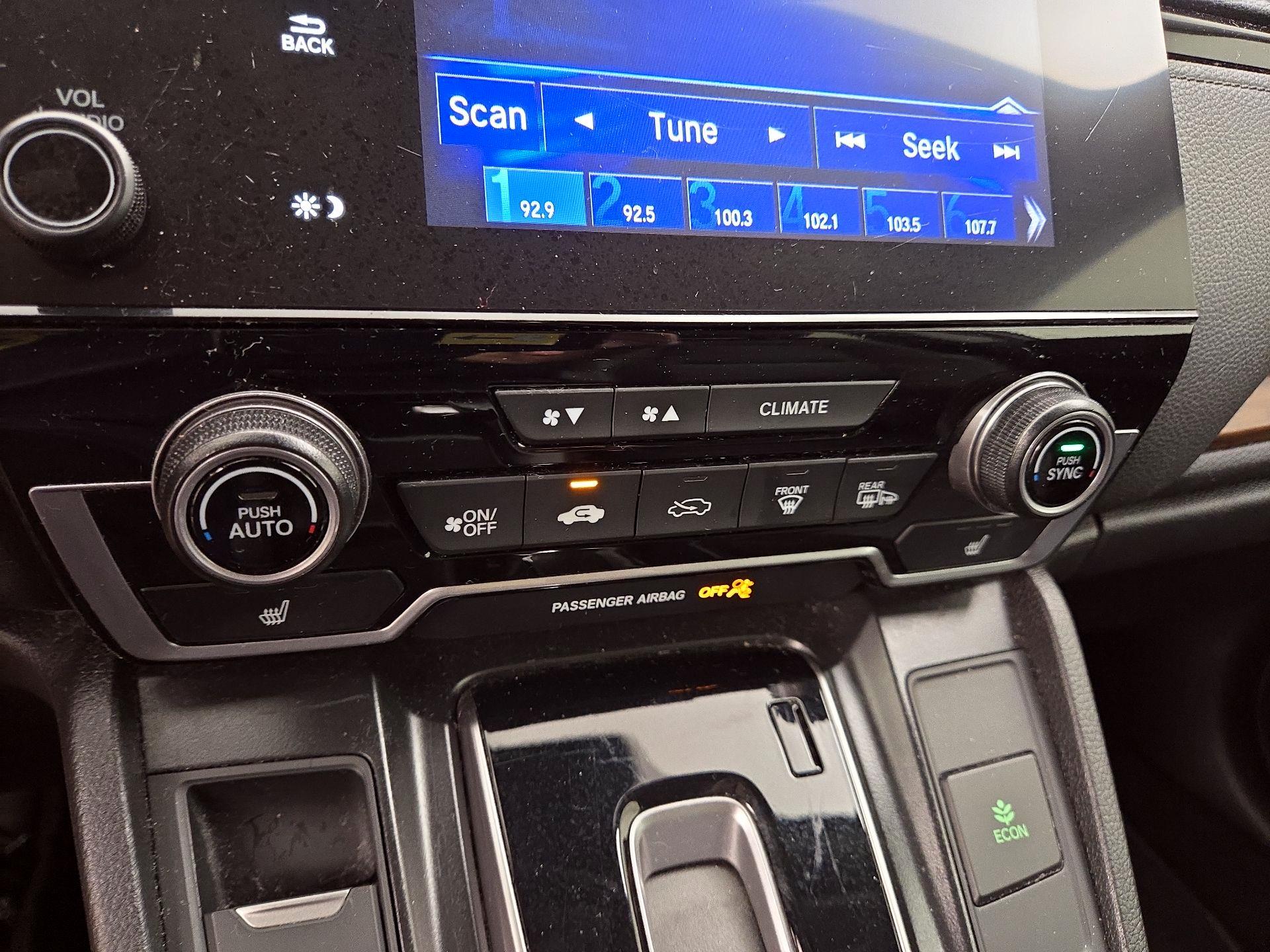 Thumbnail: 2018 Honda CR-V - 16