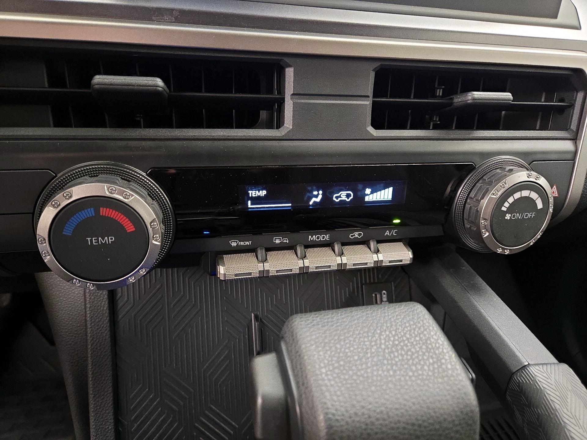 Thumbnail: 2025 Toyota 4Runner - 16