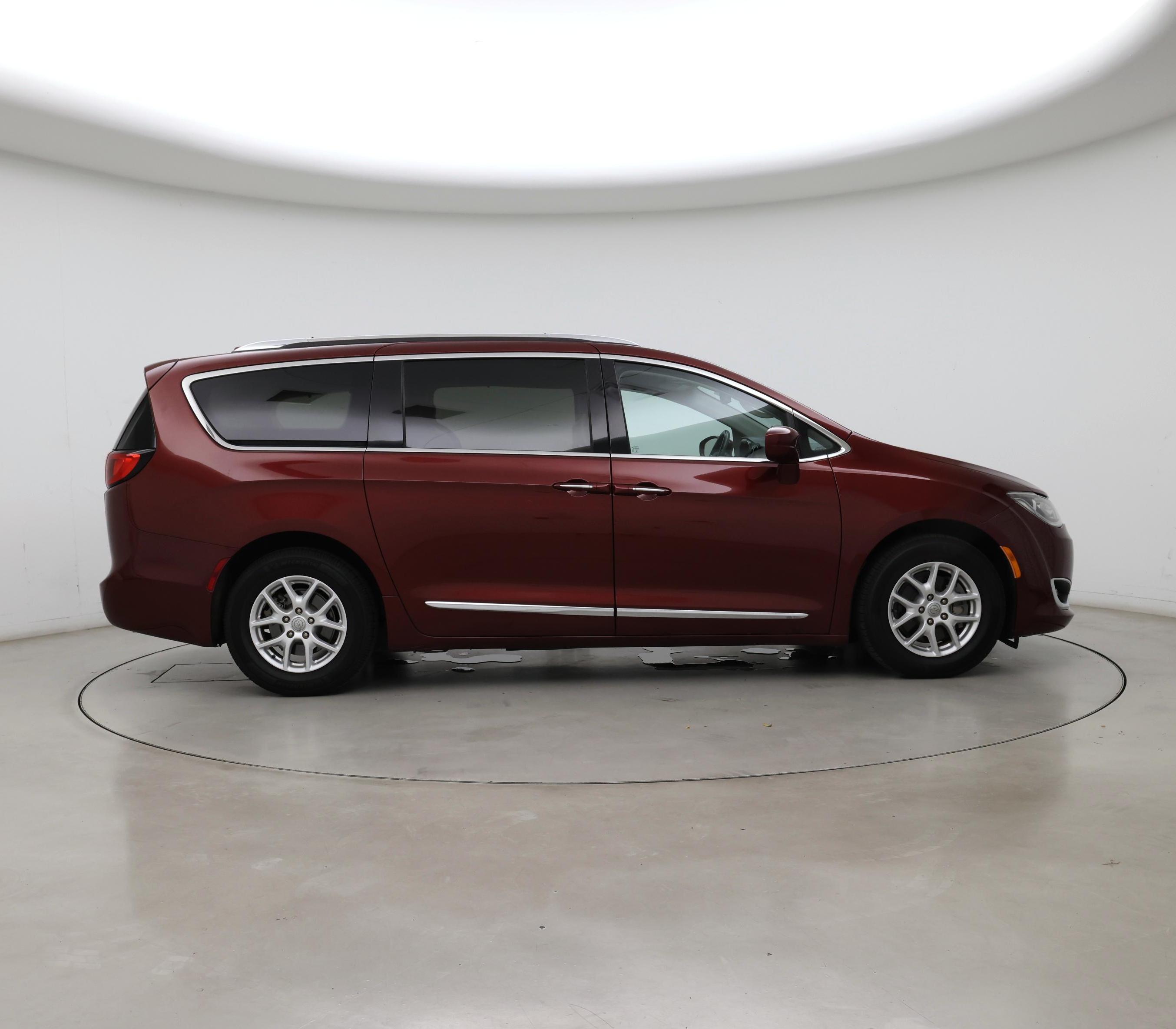 Thumbnail: 2020 Chrysler Pacifica - 7