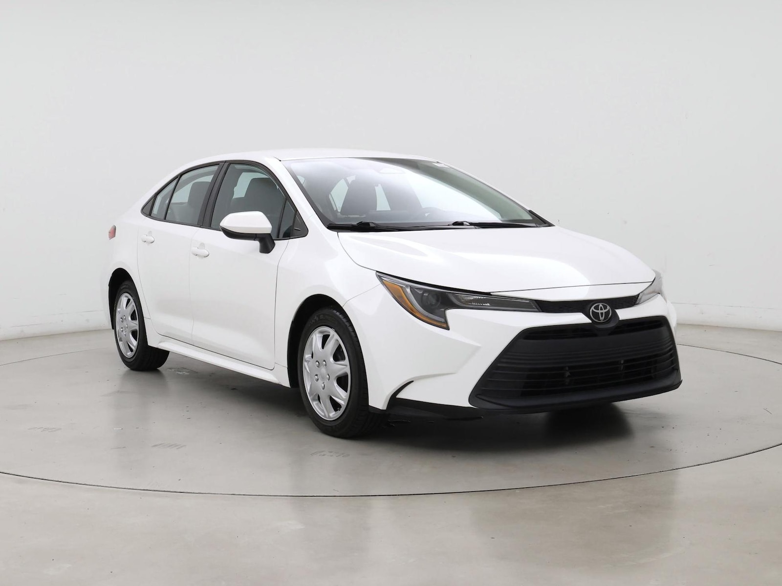 2023 Toyota Corolla LE - Photo 2
