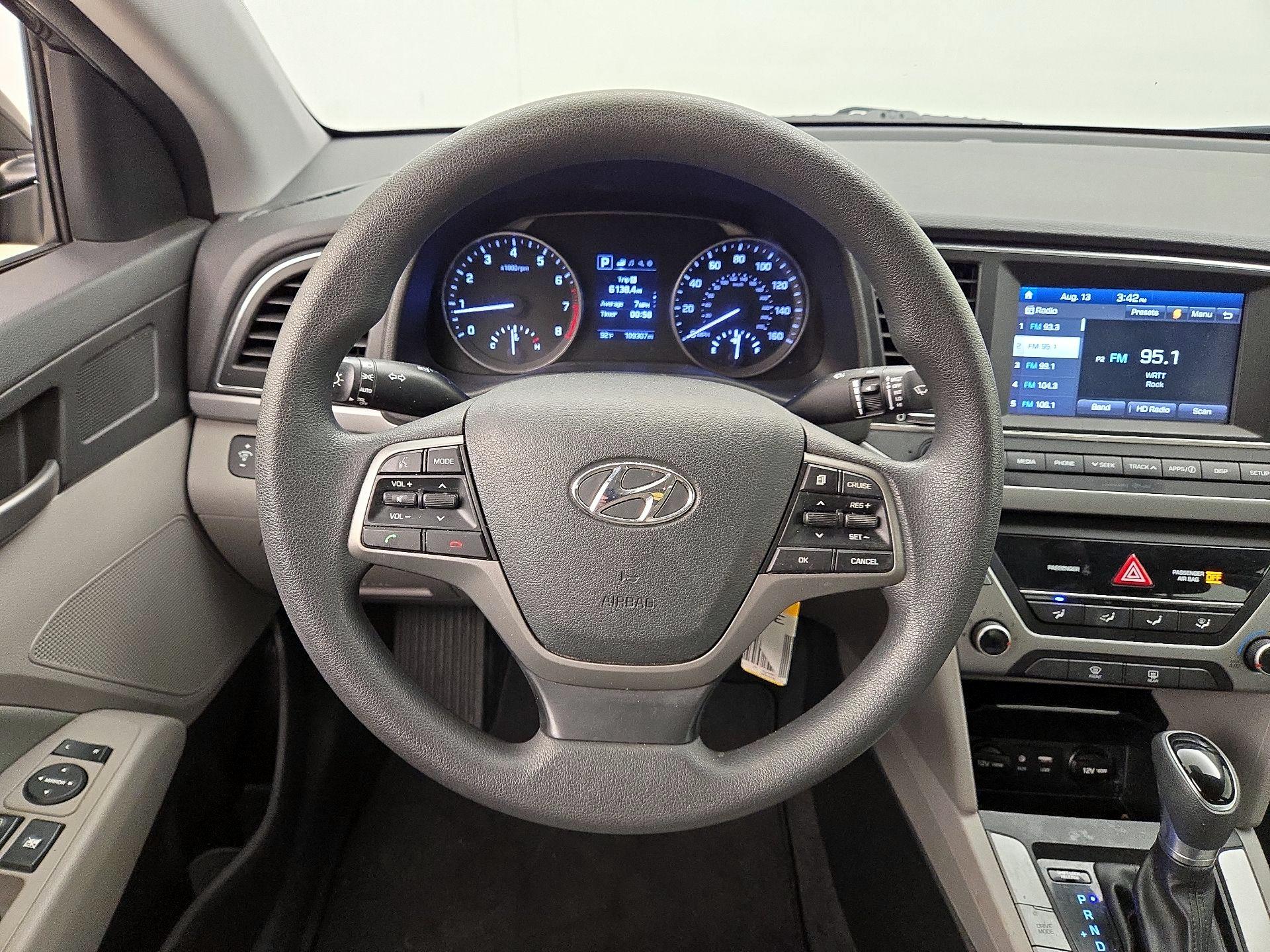 Thumbnail: 2018 Hyundai Elantra - 10