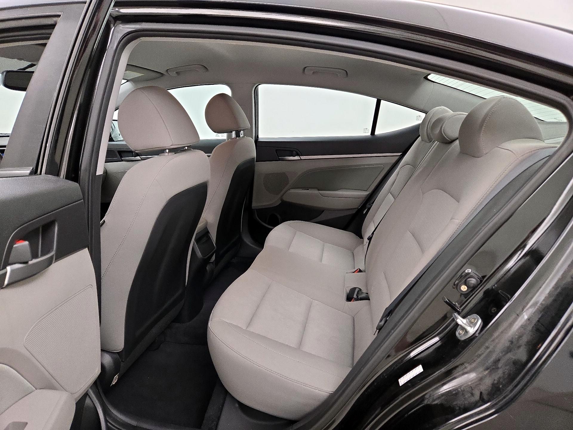 Thumbnail: 2018 Hyundai Elantra - 19