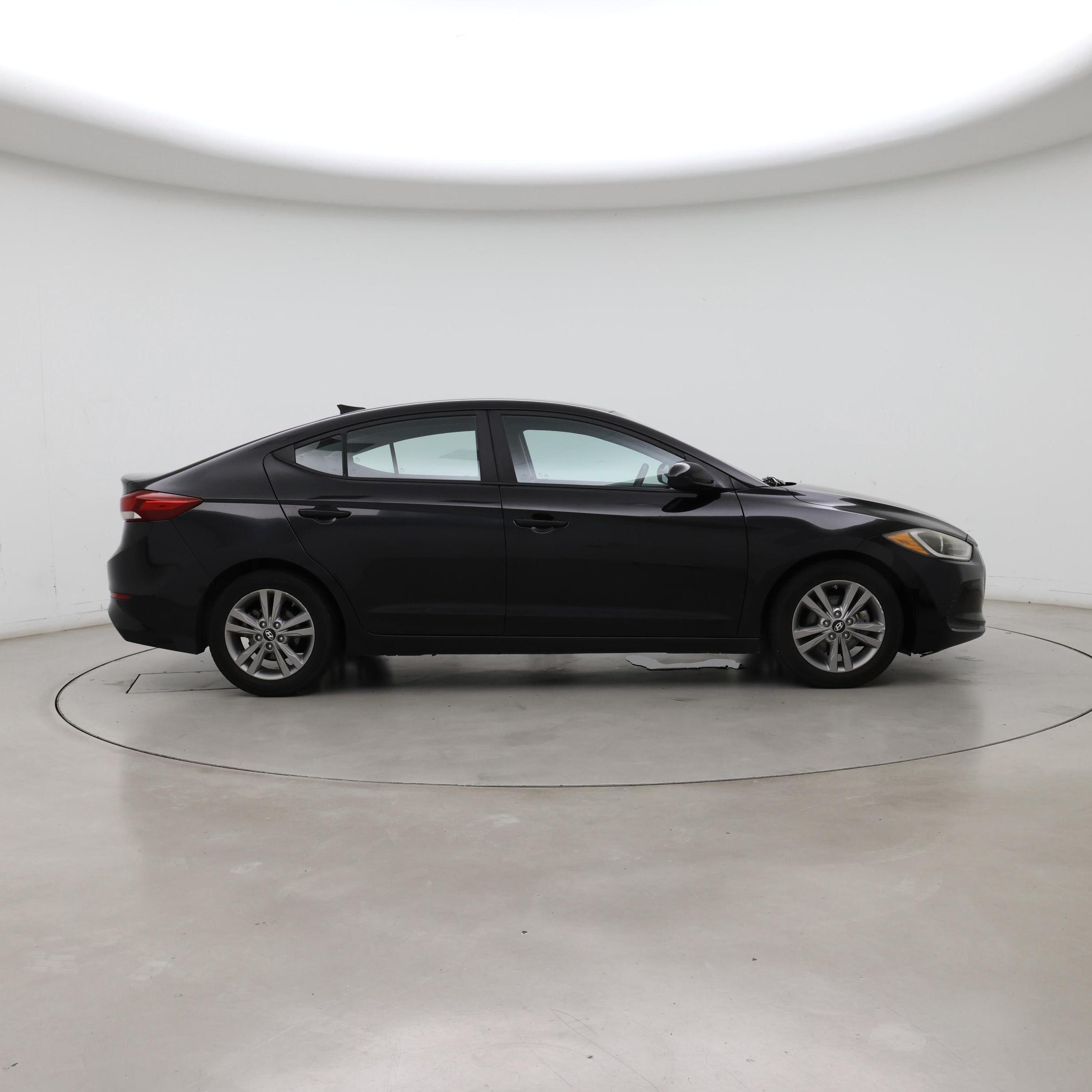 Thumbnail: 2018 Hyundai Elantra - 7
