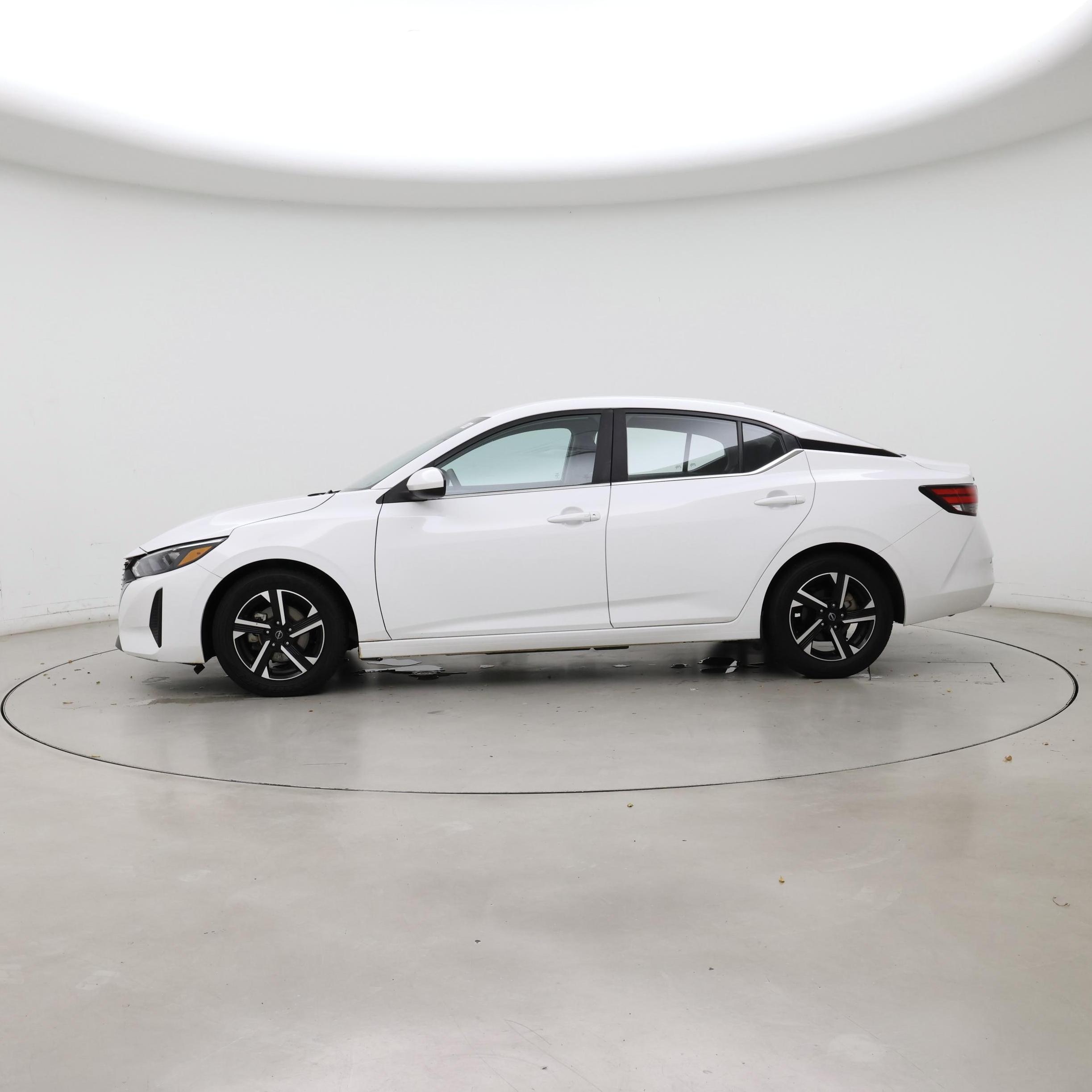Thumbnail: 2024 Nissan Sentra - 3