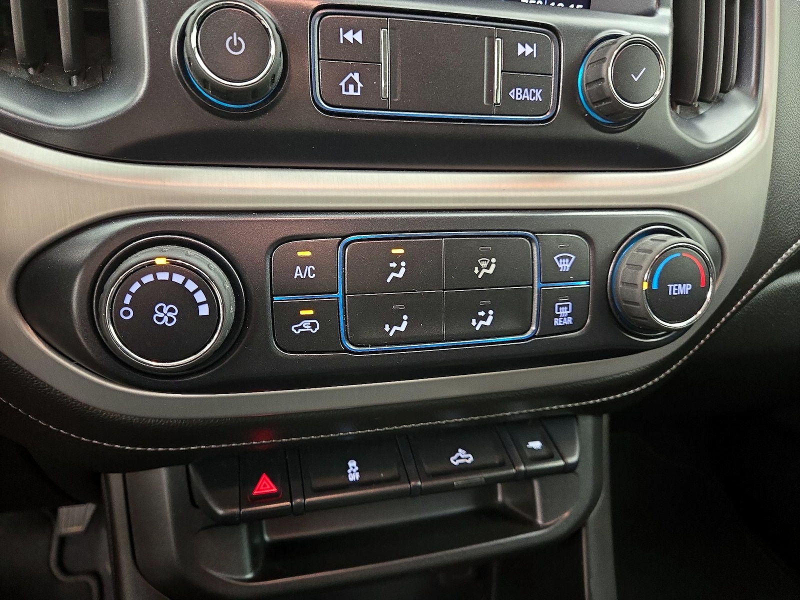 2020 GMC Canyon SLE - Photo 17