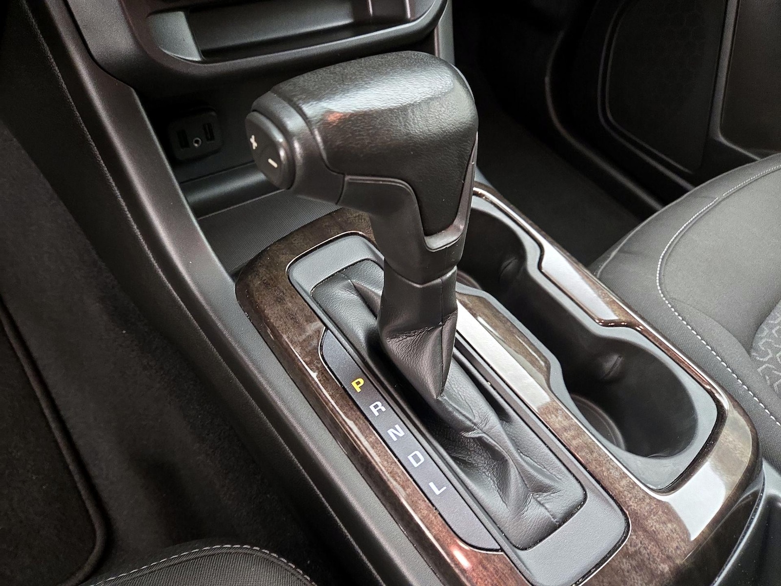 2020 GMC Canyon SLE - Photo 18