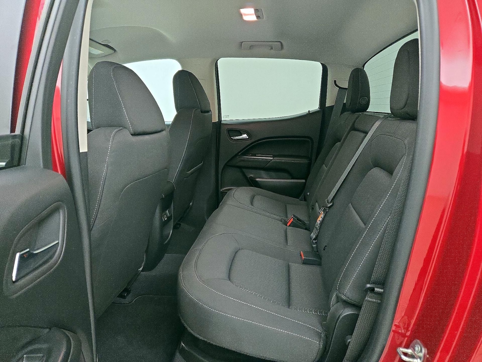 2020 GMC Canyon SLE - Photo 20