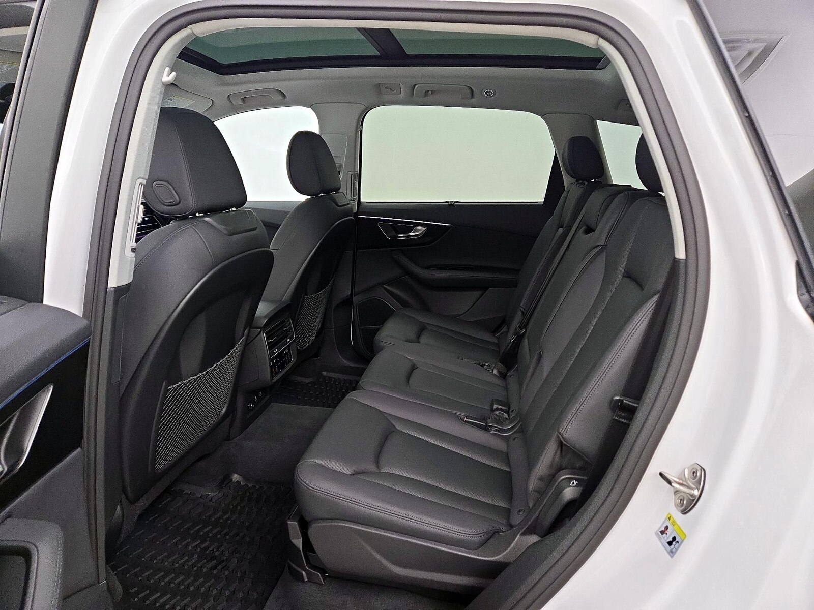 Rear Air Conditioning