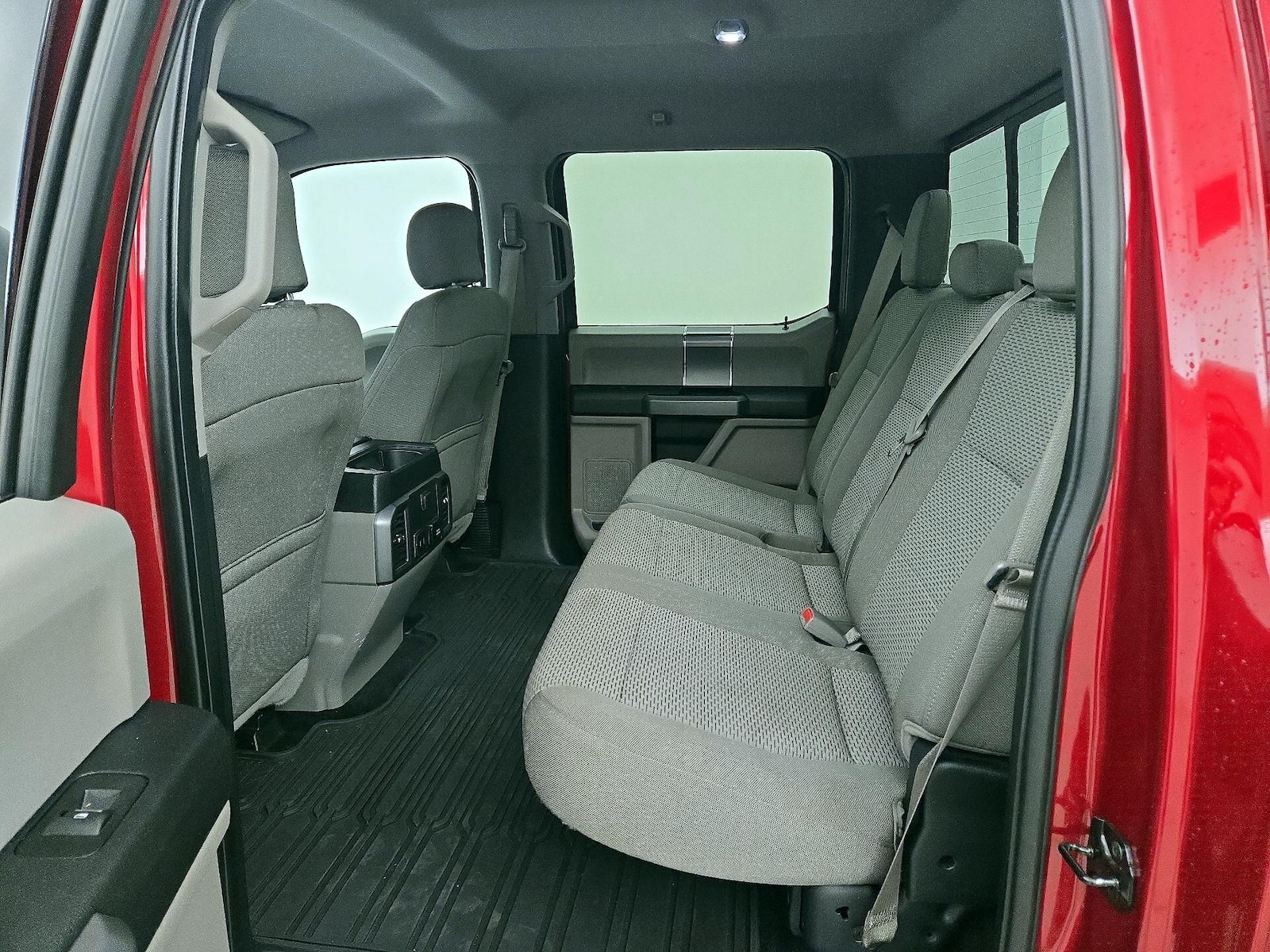 2017 Ford F-150 XLT - Photo 21