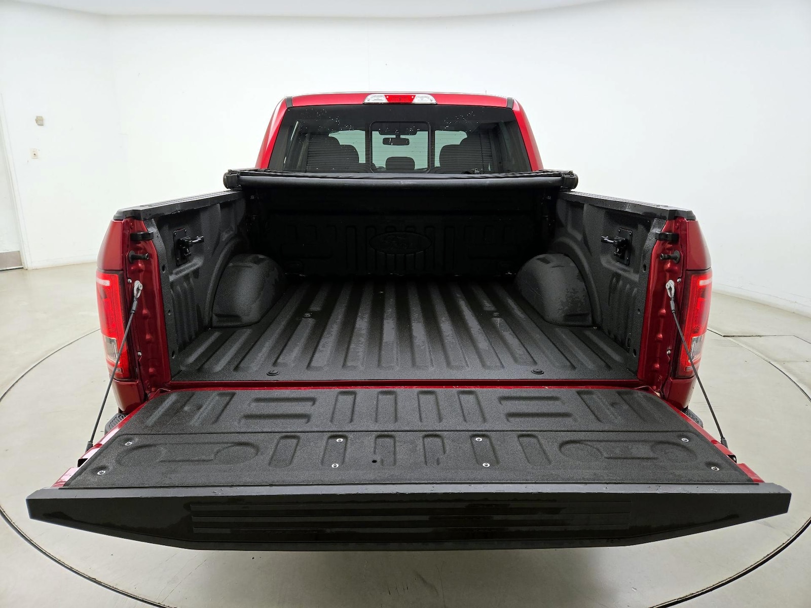 2017 Ford F-150 XLT - Photo 22