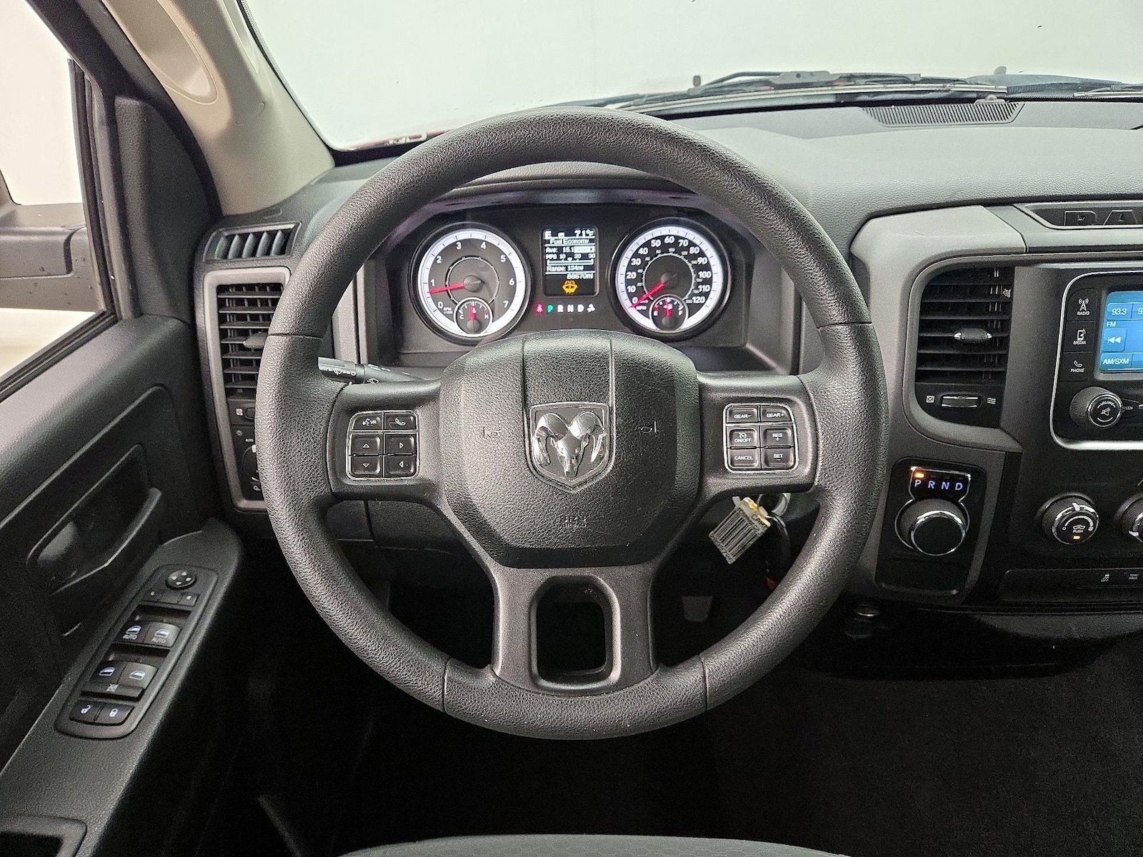 2018 RAM Ram 1500 Pickup Express - Photo 11