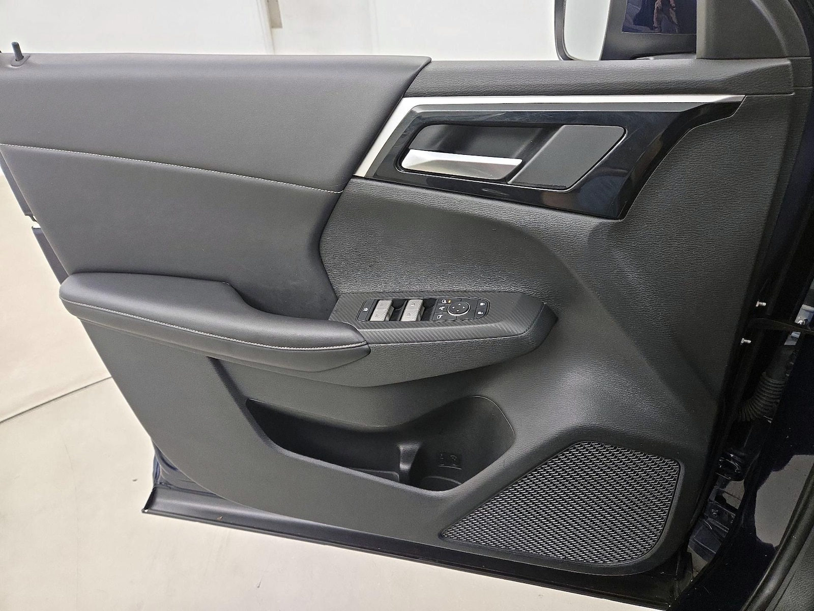 2023 Mitsubishi Outlander SE - Photo 13