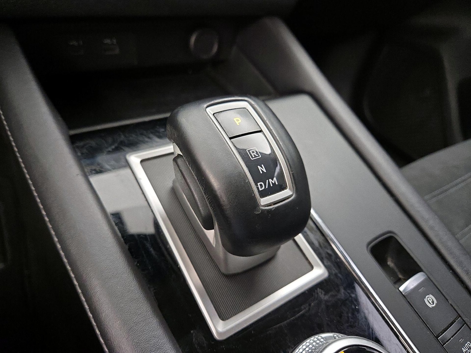 2023 Mitsubishi Outlander SE - Photo 19