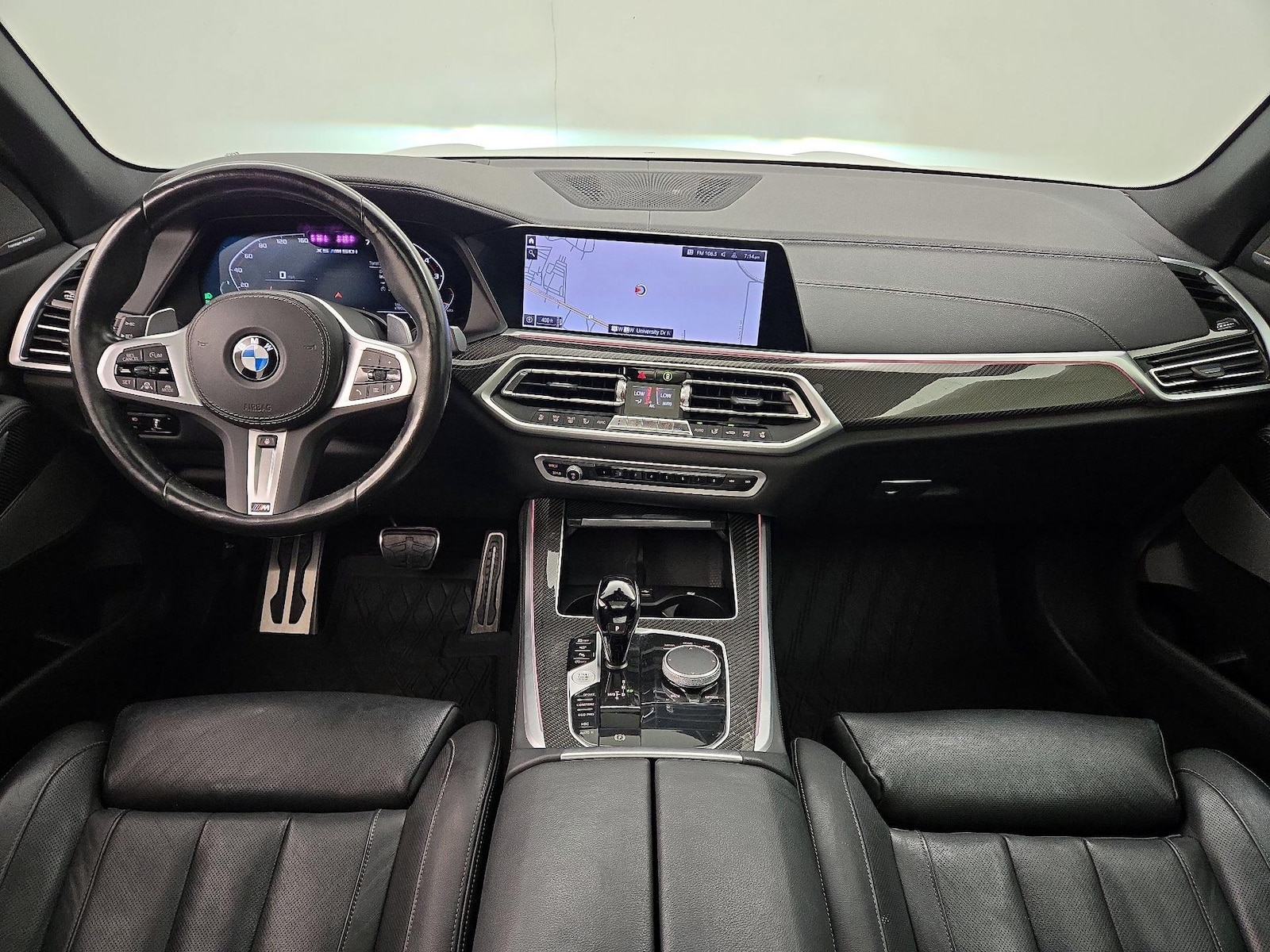 2022 BMW X5 M50i - Photo 10