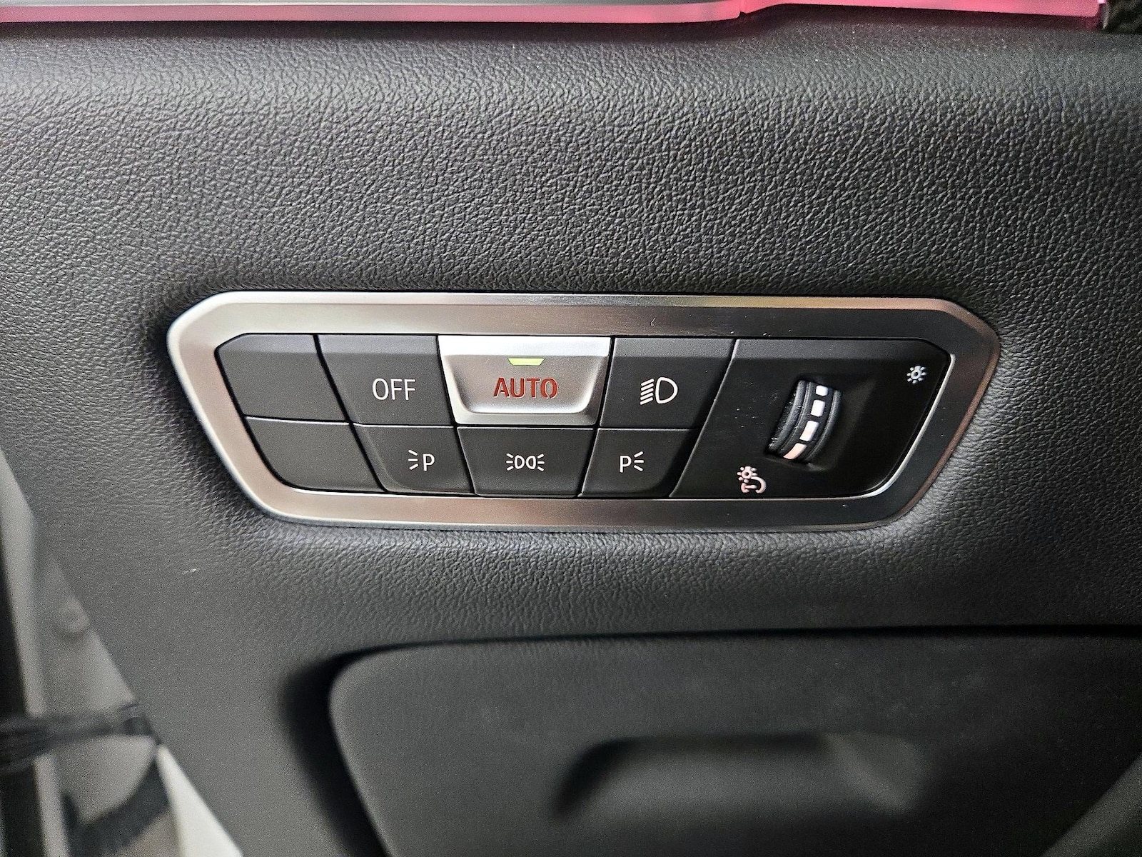 2022 BMW X5 M50i - Photo 14