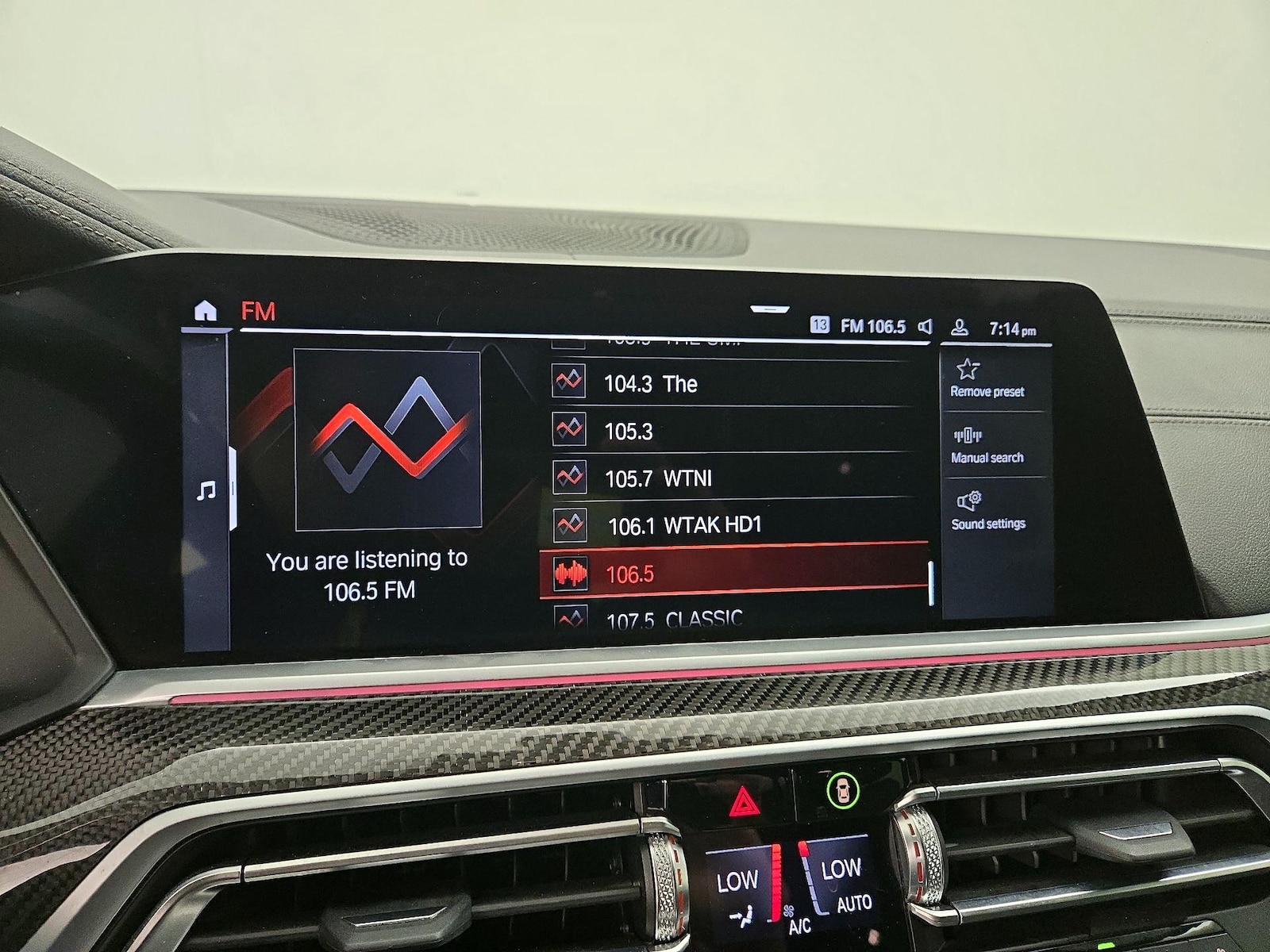 2022 BMW X5 M50i - Photo 17
