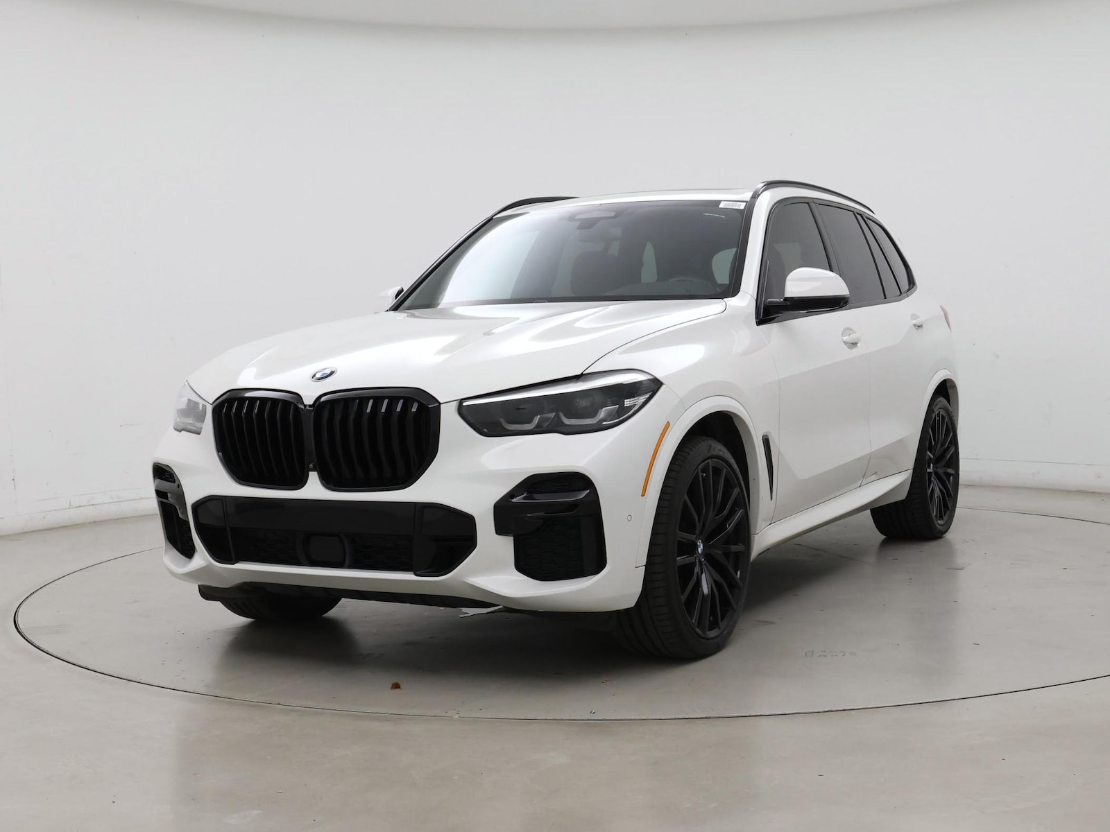 2022 BMW X5 M50i - Photo 5
