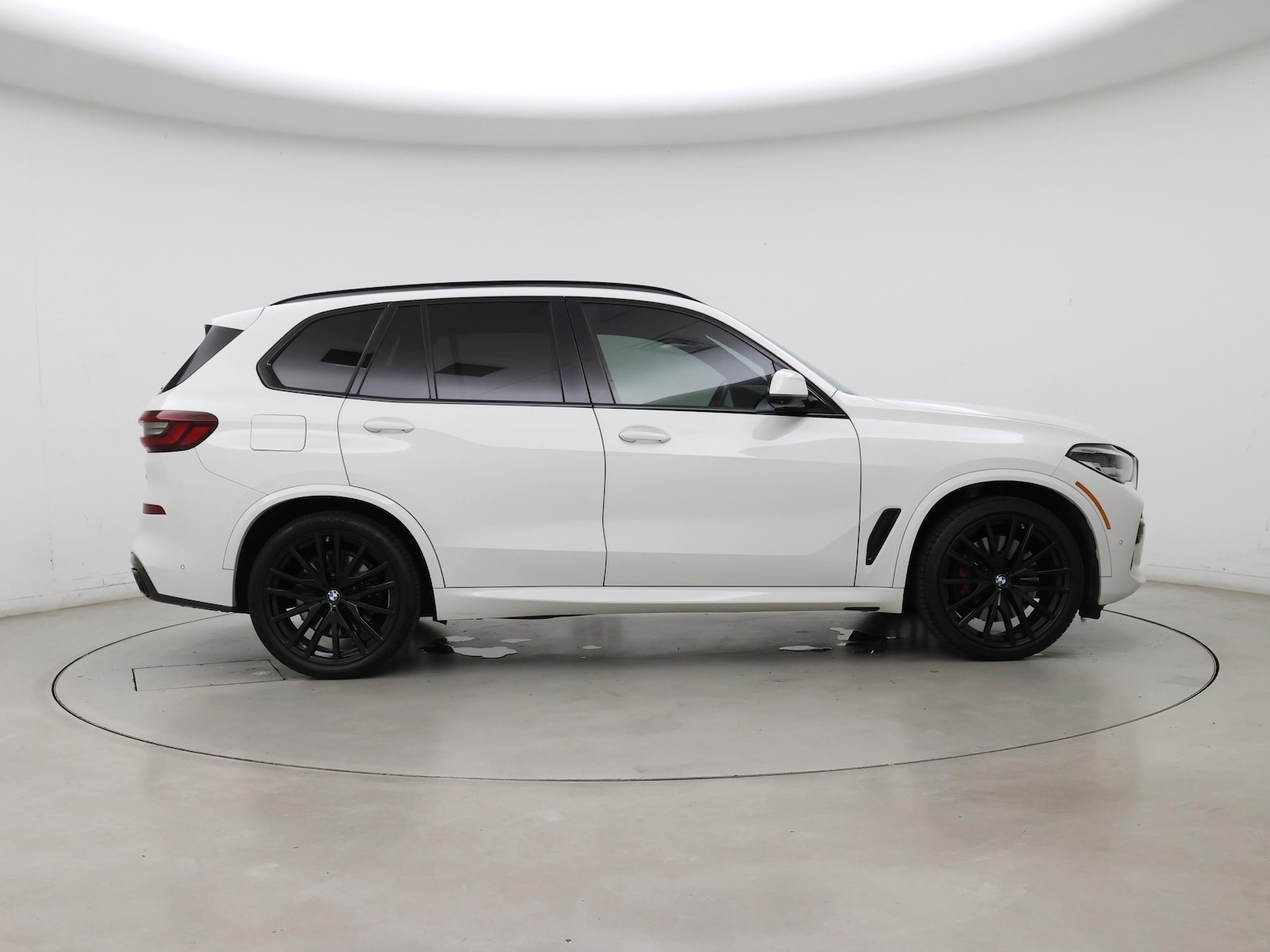 2022 BMW X5 M50i - Photo 8