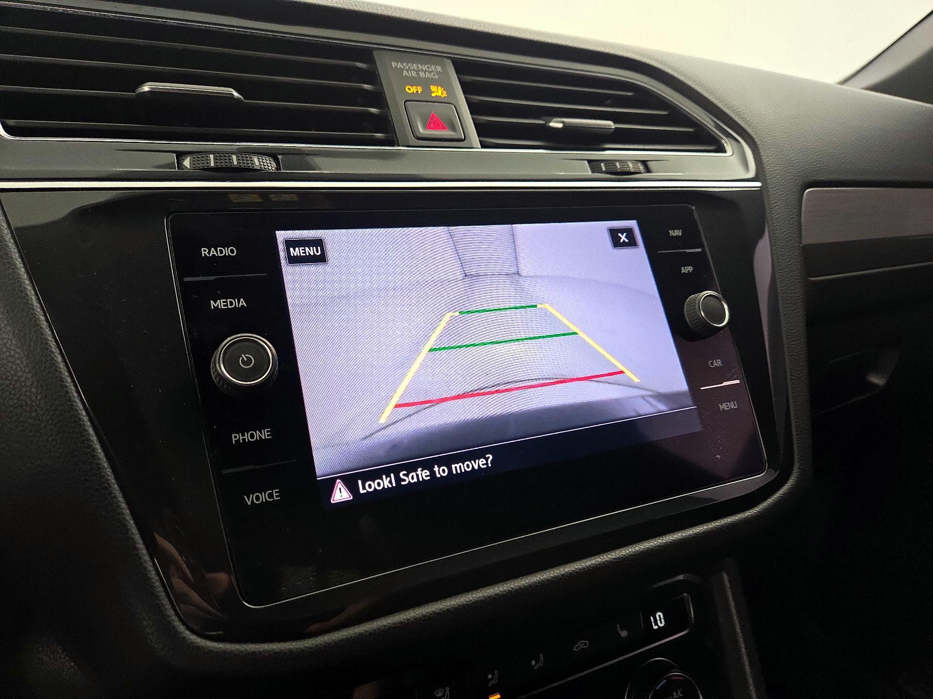 Thumbnail: 2019 Volkswagen Tiguan - 15