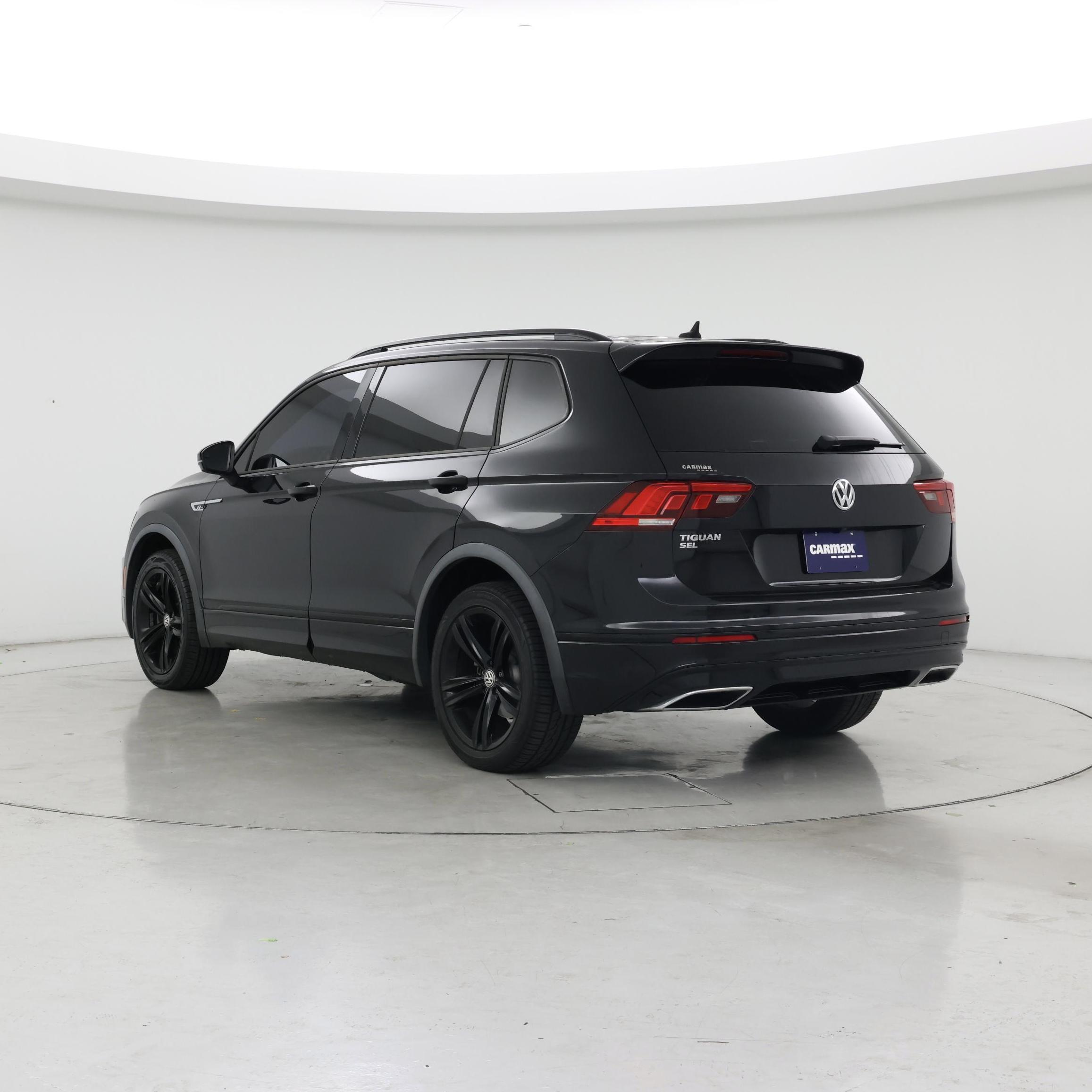 Thumbnail: 2019 Volkswagen Tiguan - 2