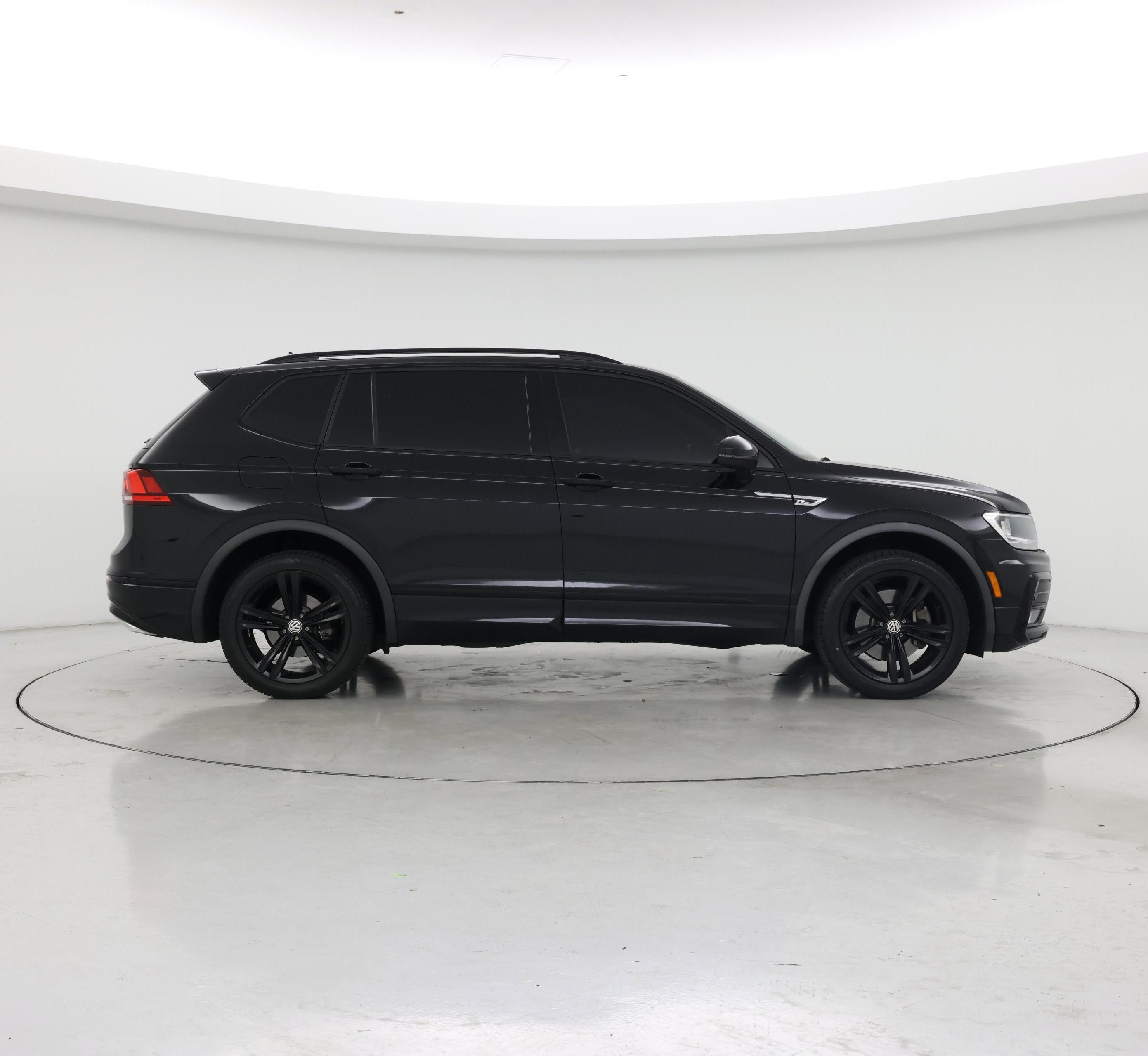Thumbnail: 2019 Volkswagen Tiguan - 7