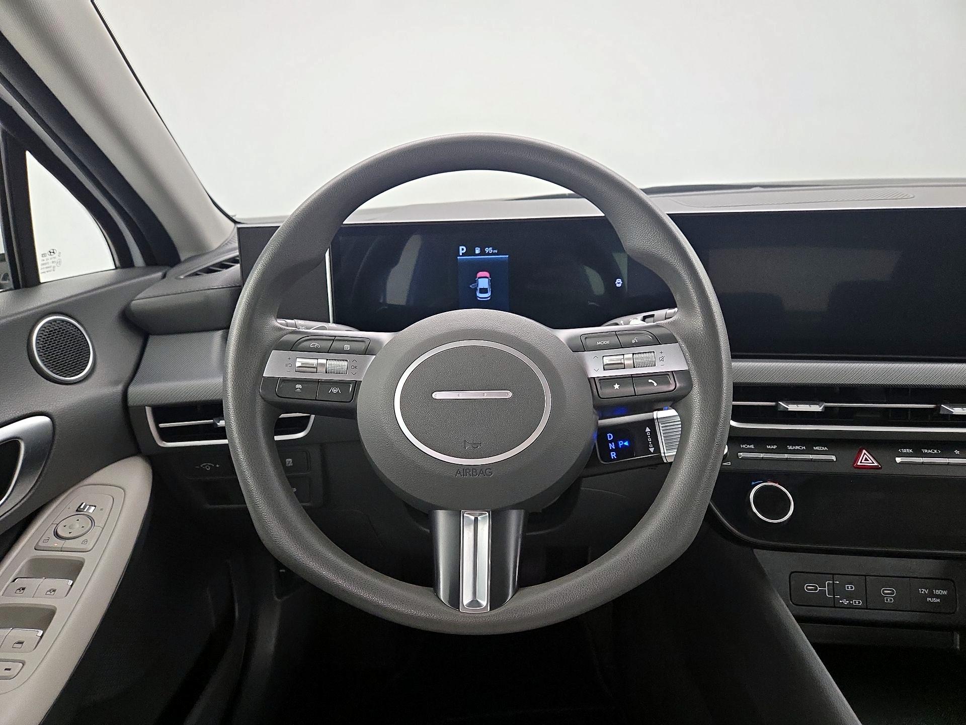 Thumbnail: 2025 Hyundai Sonata - 10