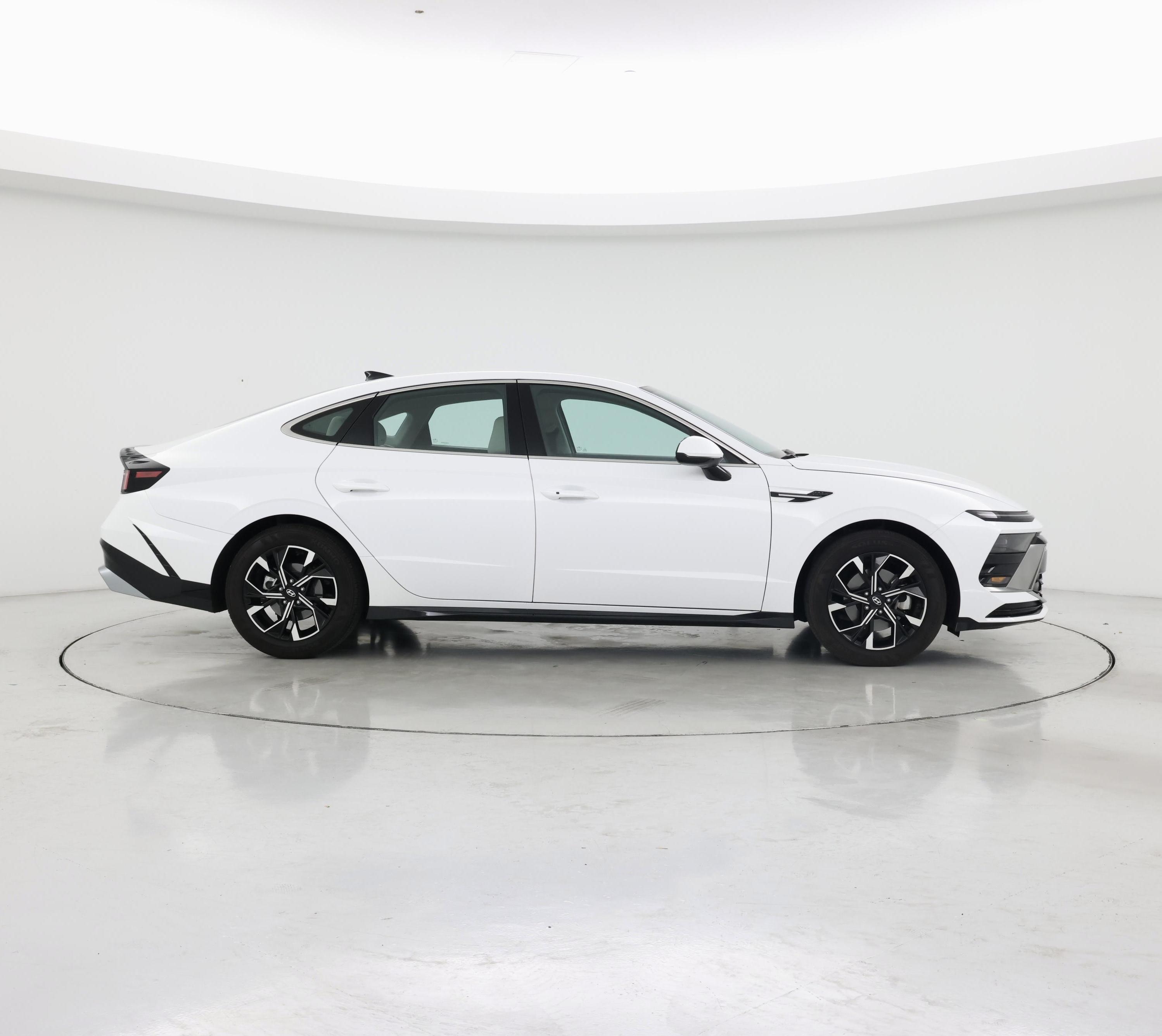 Thumbnail: 2025 Hyundai Sonata - 7
