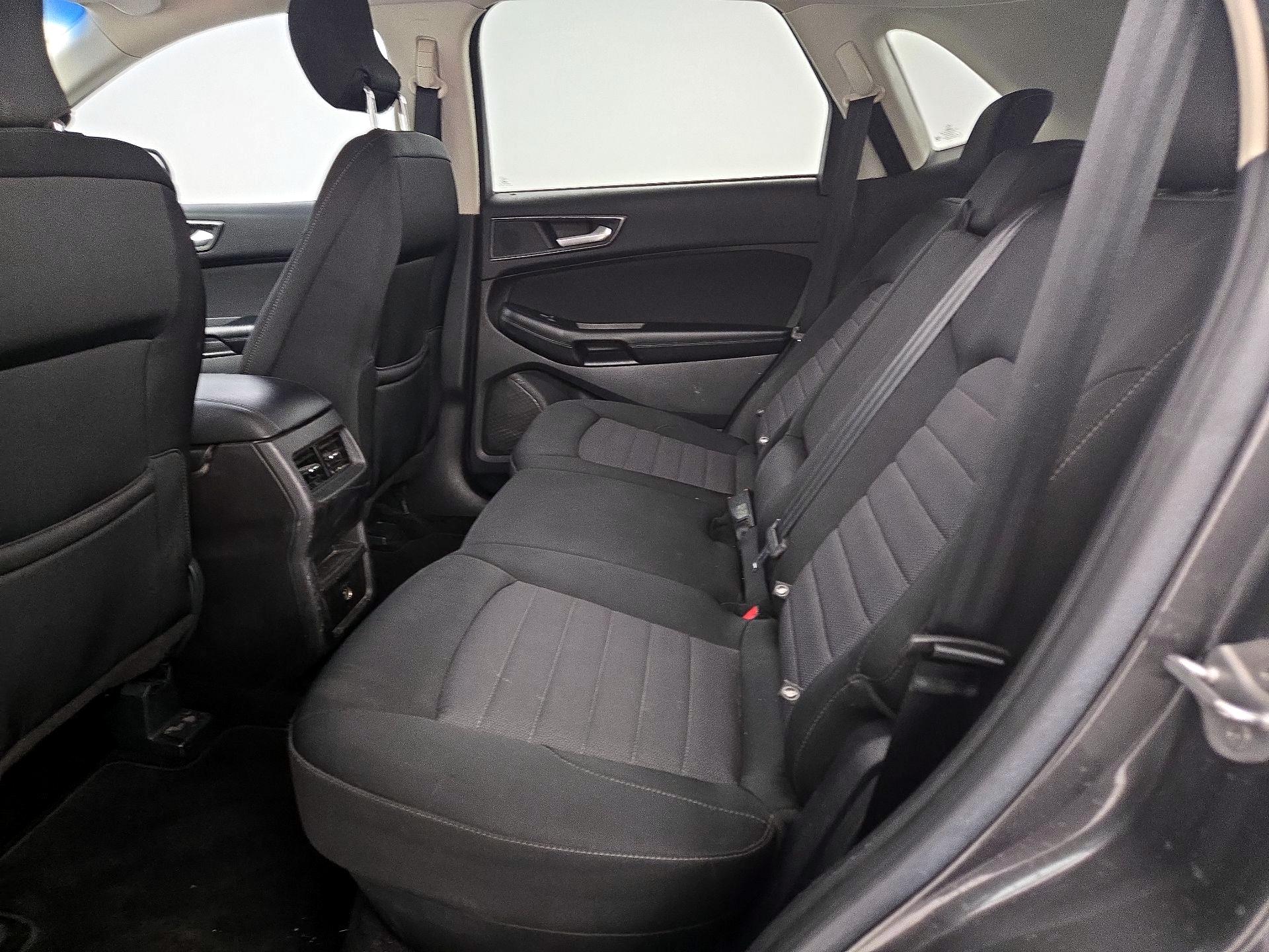 Thumbnail: 2018 Ford Edge - 19