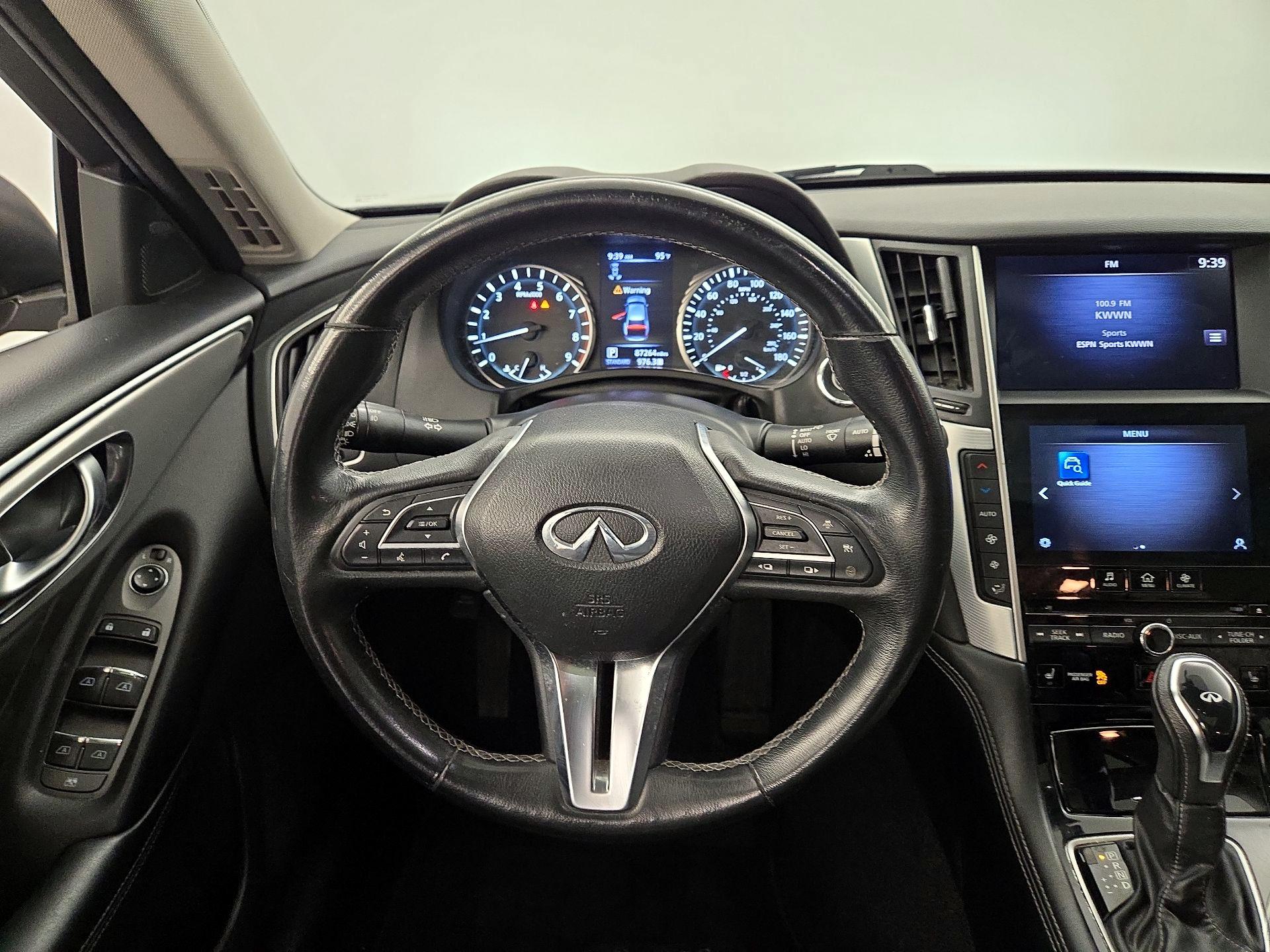 Thumbnail: 2021 INFINITI Q50 - 10