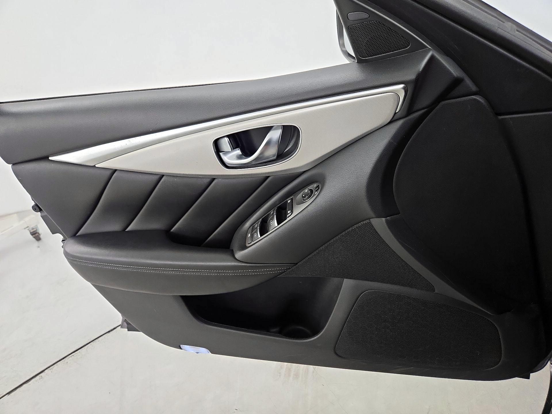 Thumbnail: 2021 INFINITI Q50 - 12