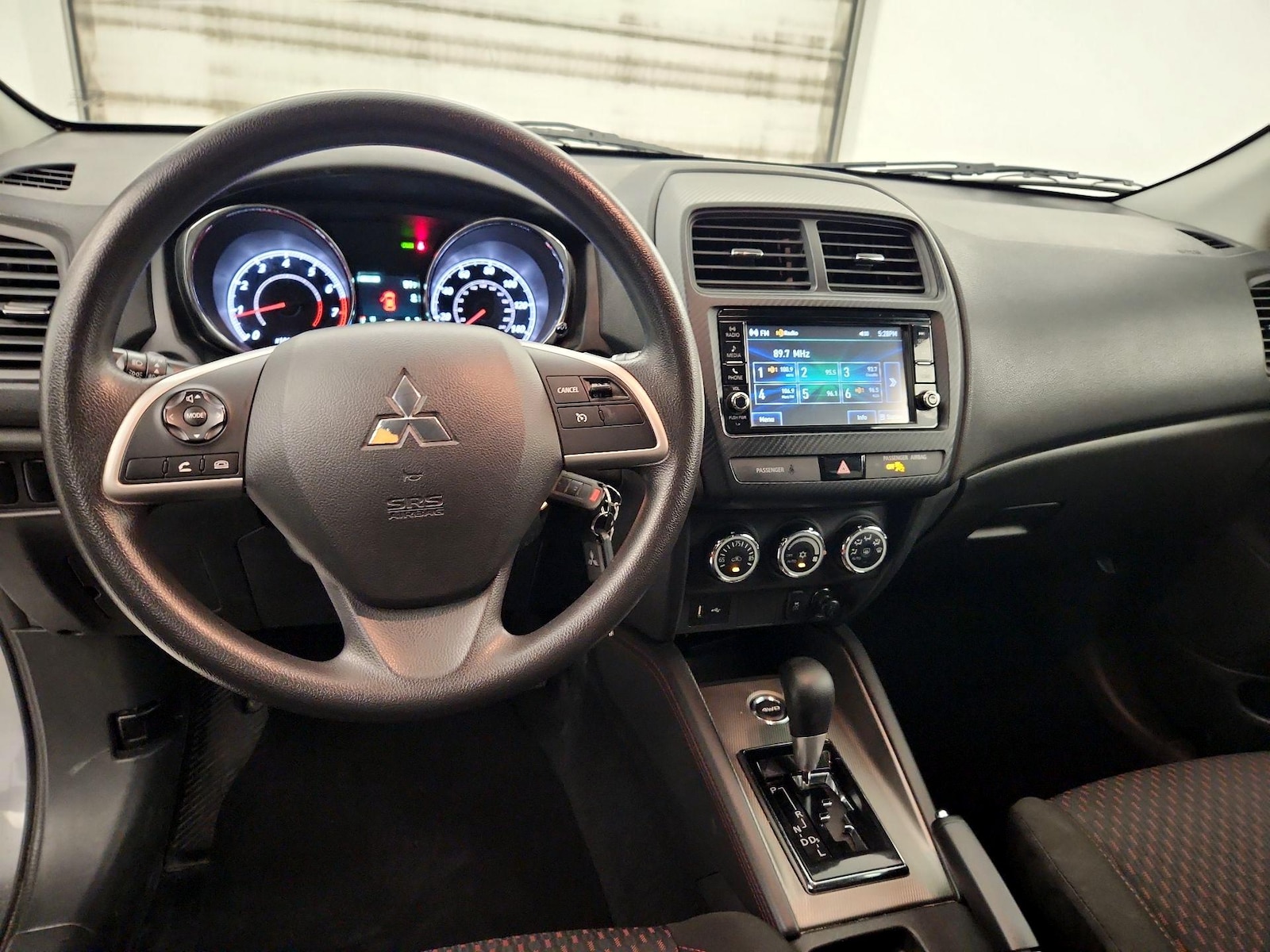 2018 Mitsubishi Outlander Sport ES - Photo 10