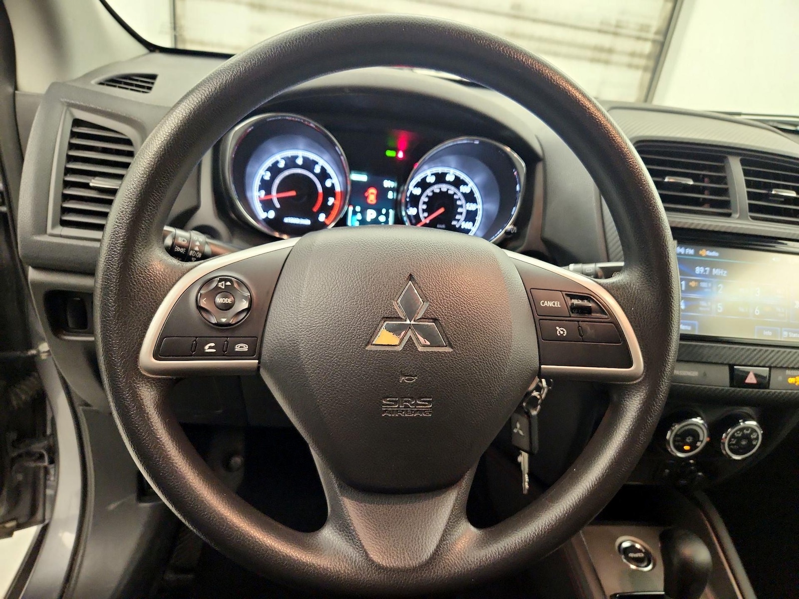 2018 Mitsubishi Outlander Sport ES - Photo 11