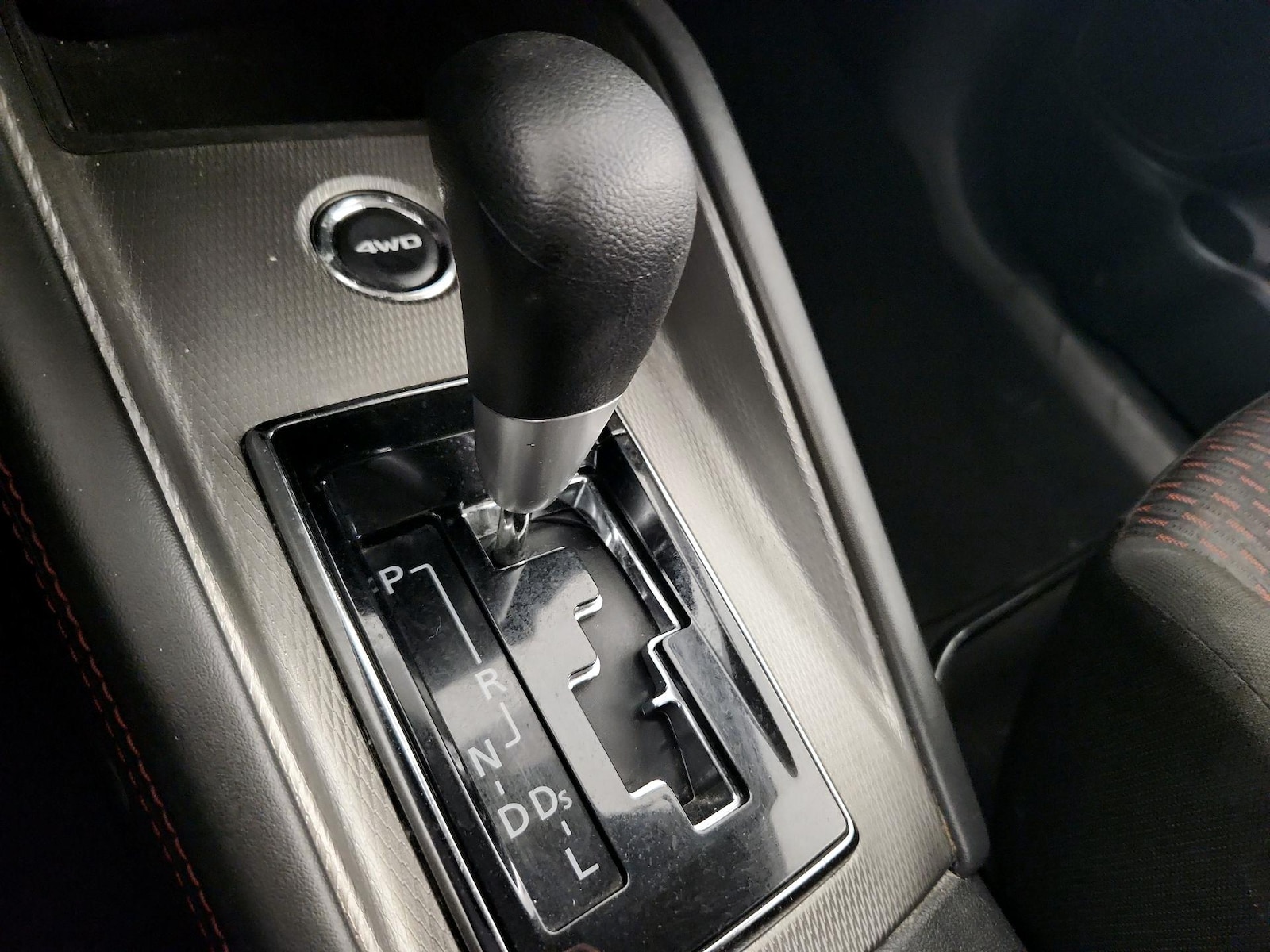2018 Mitsubishi Outlander Sport ES - Photo 17