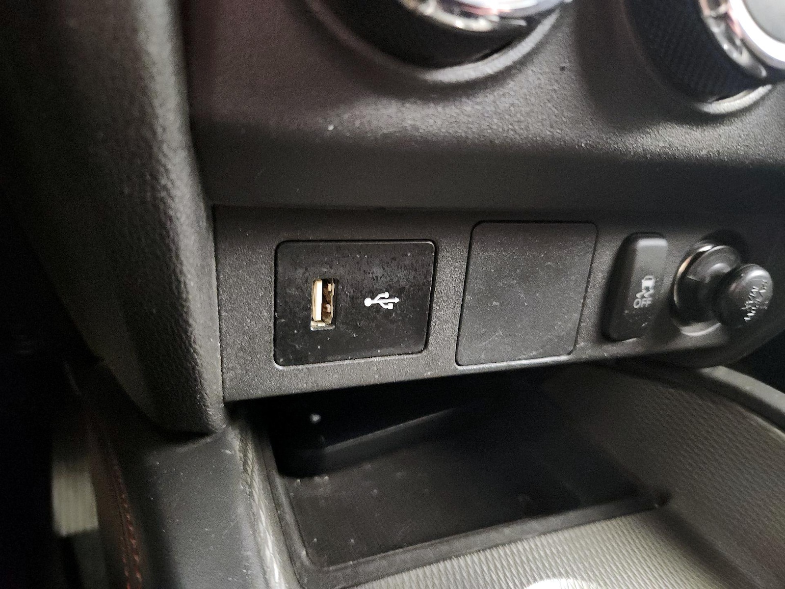 2018 Mitsubishi Outlander Sport ES - Photo 18