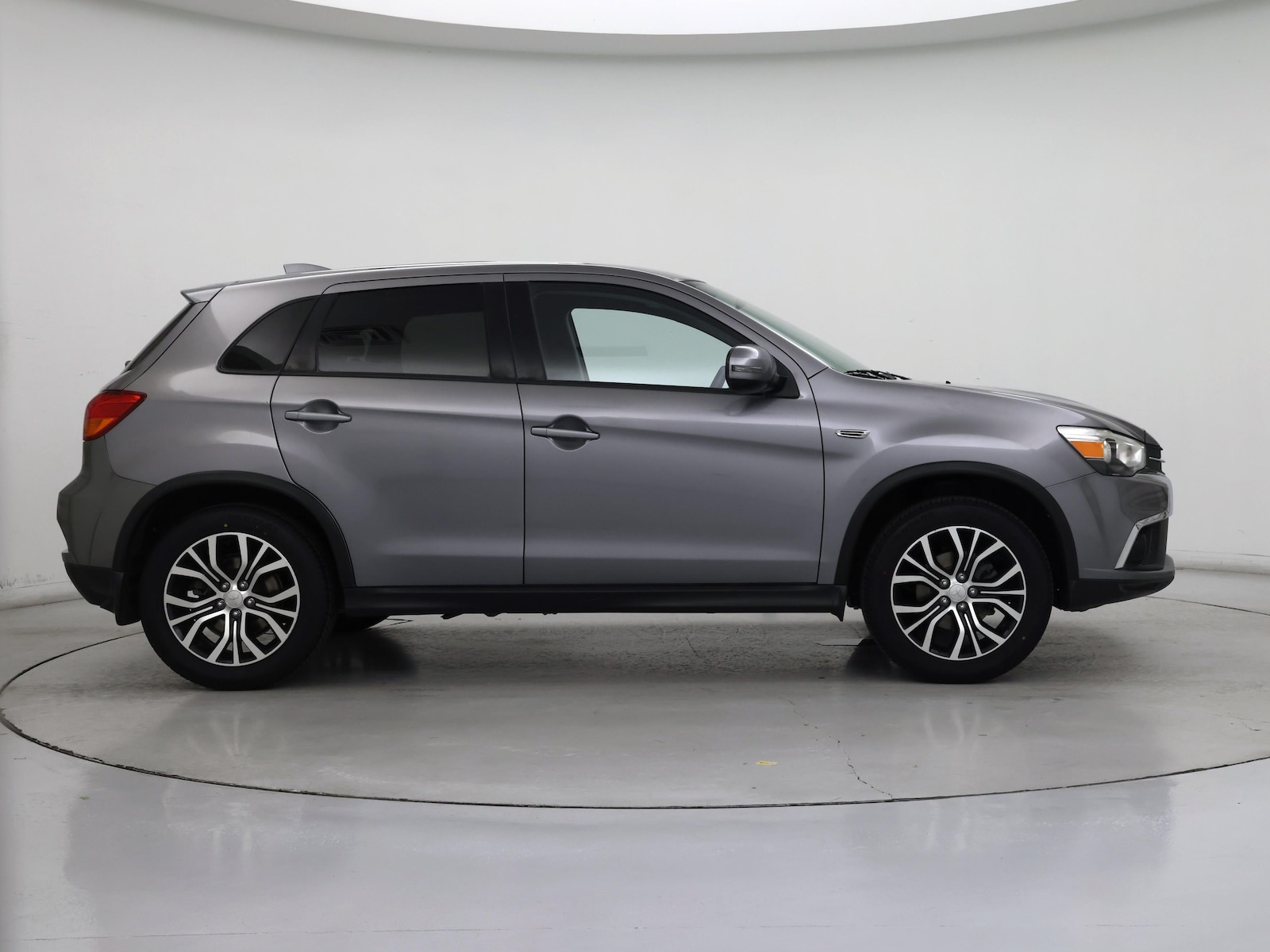 2018 Mitsubishi Outlander Sport ES - Photo 8