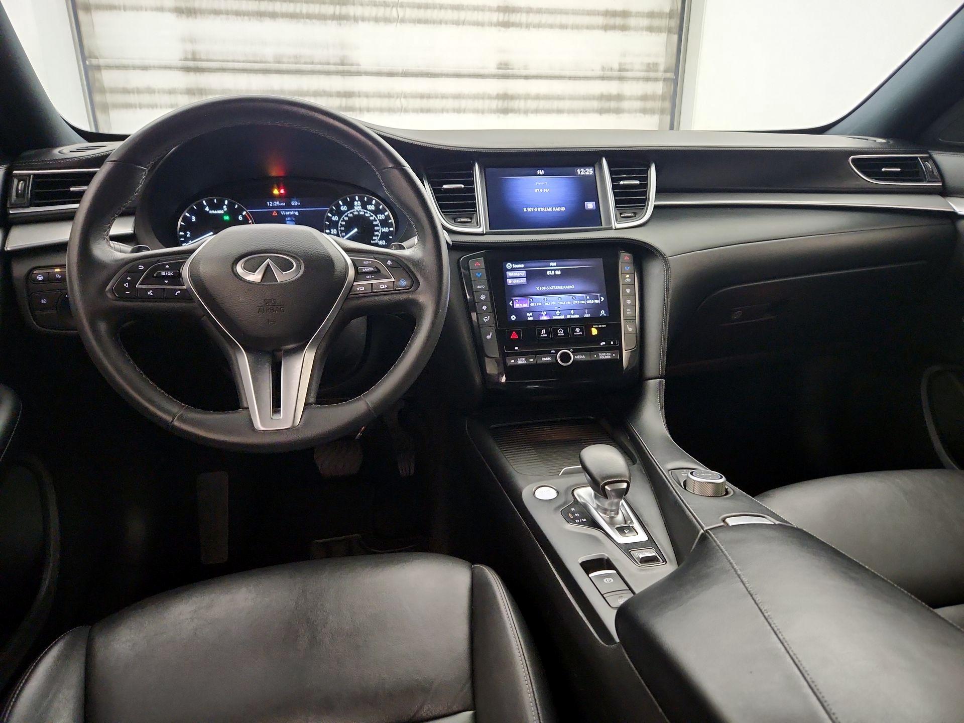 Thumbnail: 2021 INFINITI QX50 - 9
